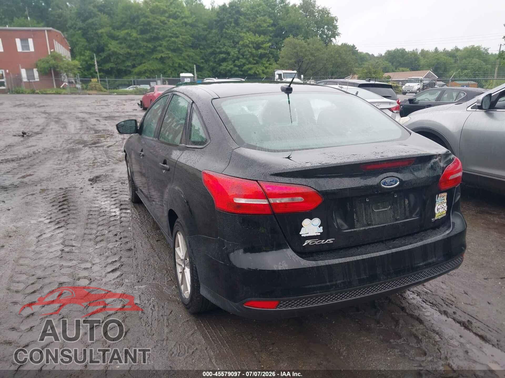 FORD FOCUS 2017 - 1FADP3F28HL247449
