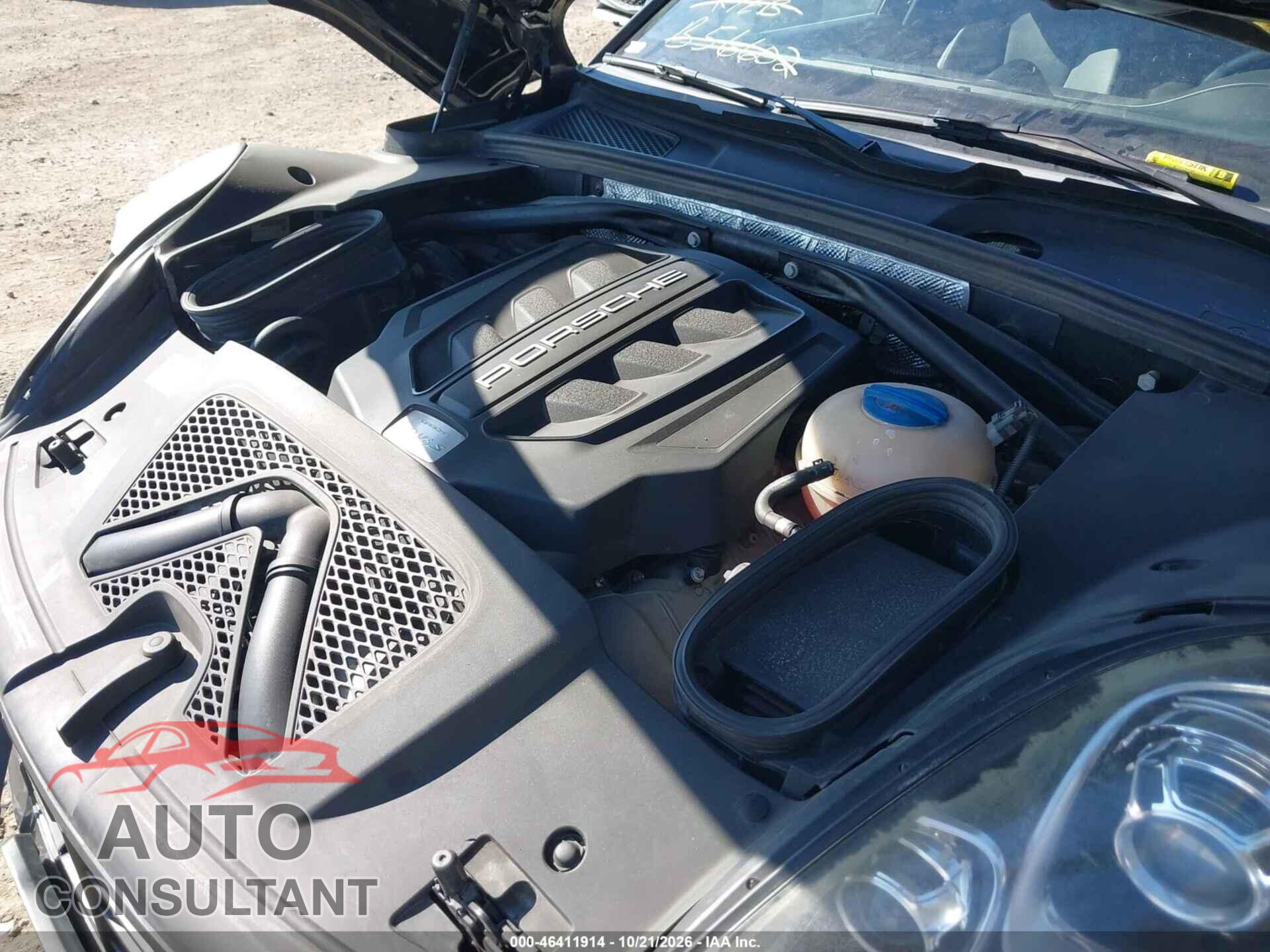 PORSCHE MACAN 2016 - WP1AB2A50GLB56602