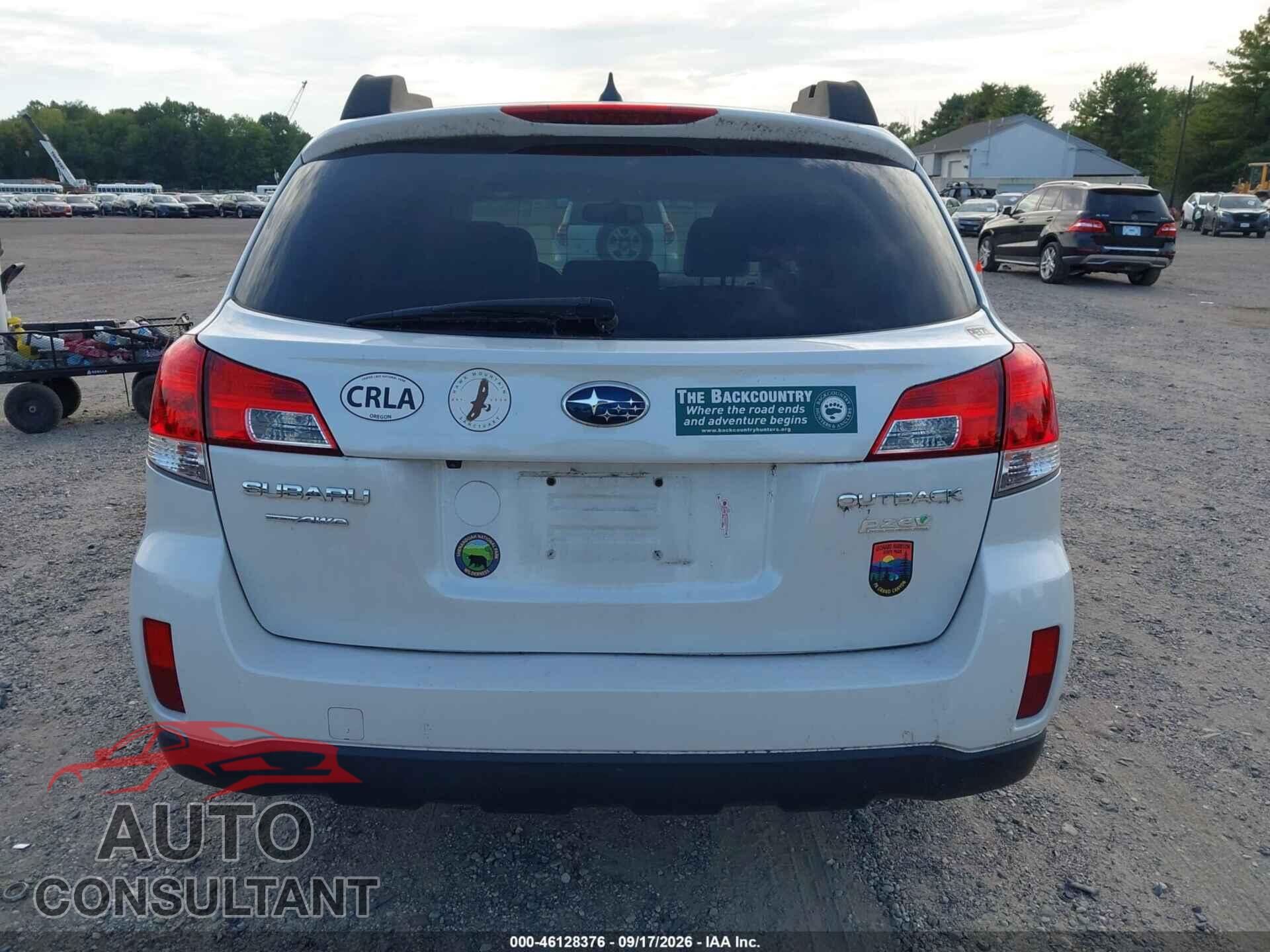 SUBARU OUTBACK 2014 - 4S4BRBLC4E3328121
