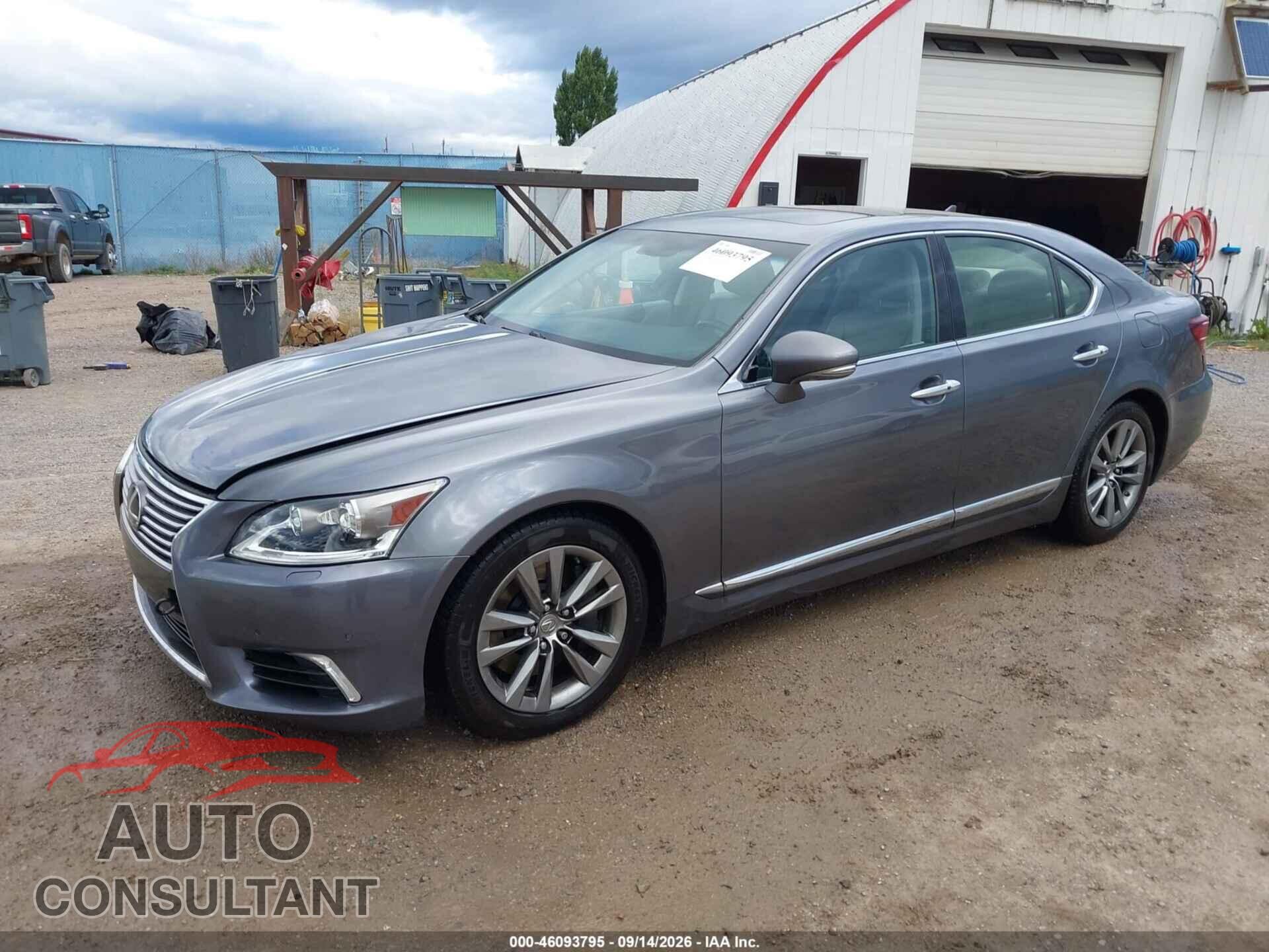 LEXUS LS 460 2013 - JTHCL5EF2D5018280