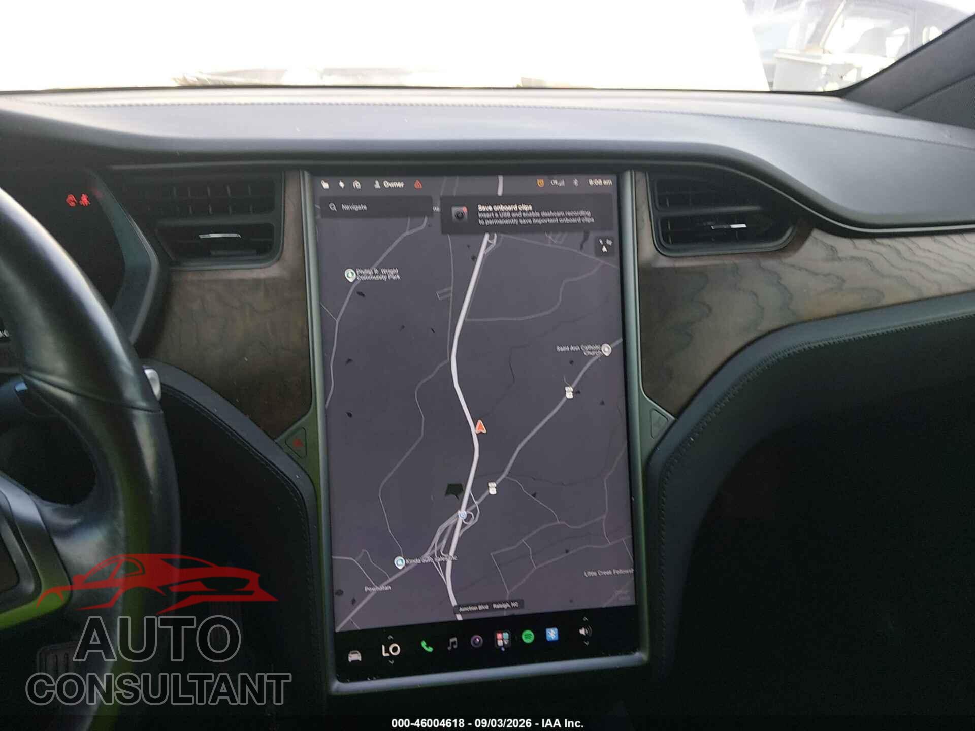 TESLA MODEL X 2018 - 5YJXCAE24JF121994