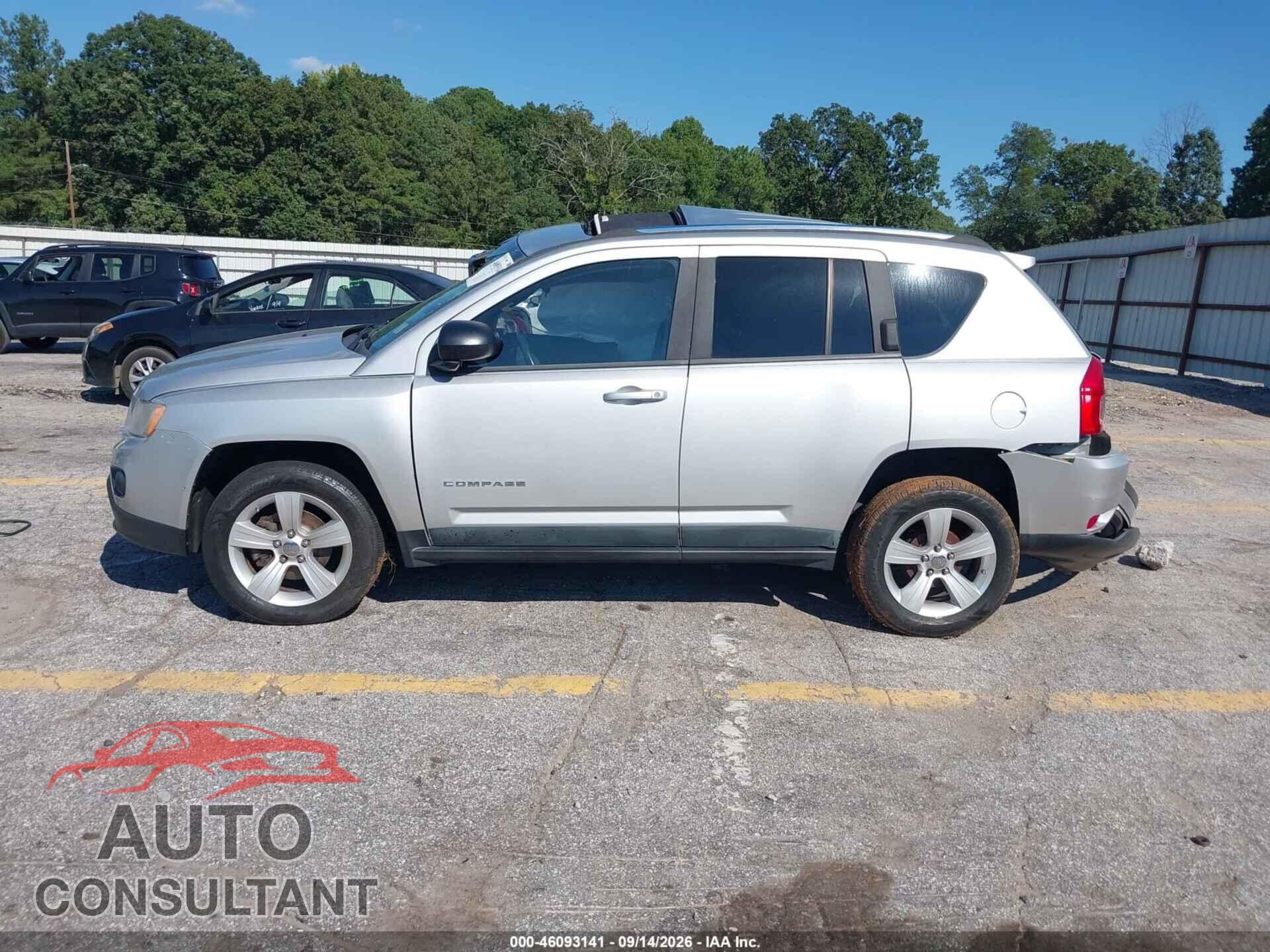 JEEP COMPASS 2011 - 1J4NT1FB6BD246522