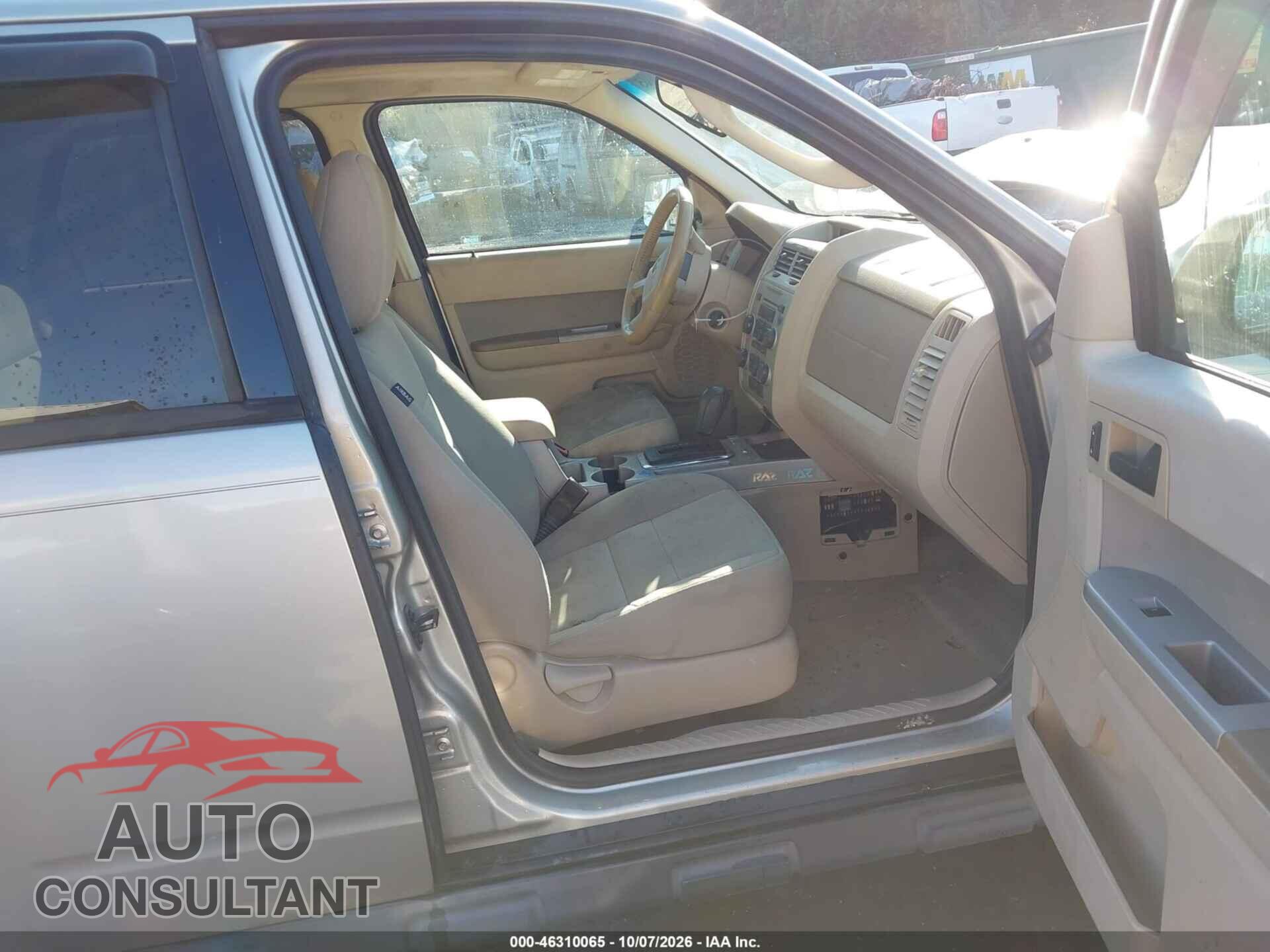 FORD ESCAPE 2012 - 1FMCU9DG2CKA81018
