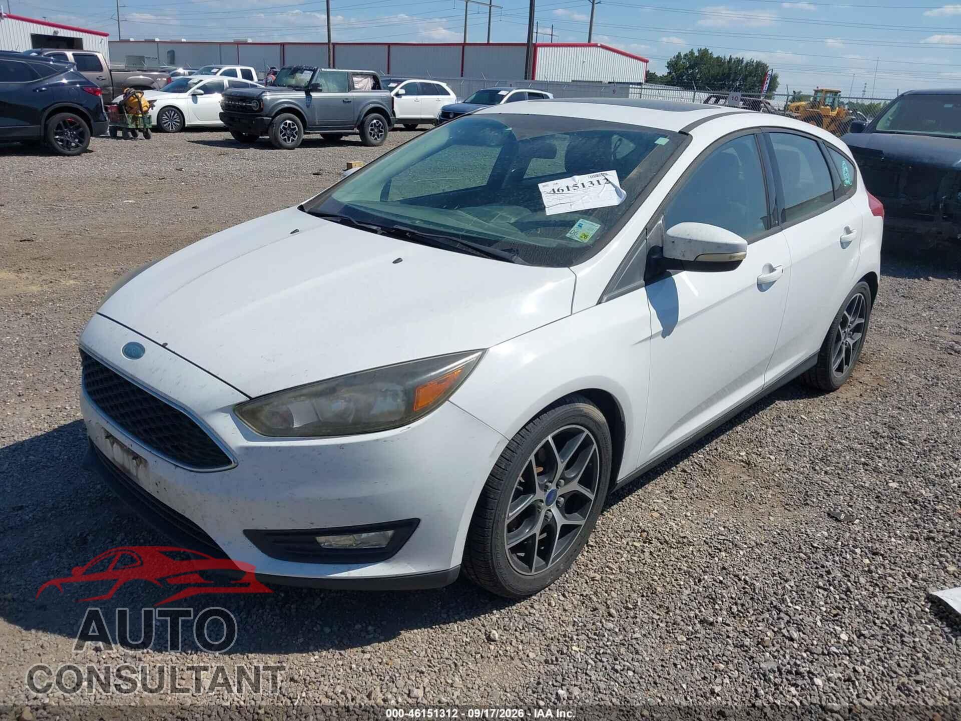 FORD FOCUS 2017 - 1FADP3M21HL333849
