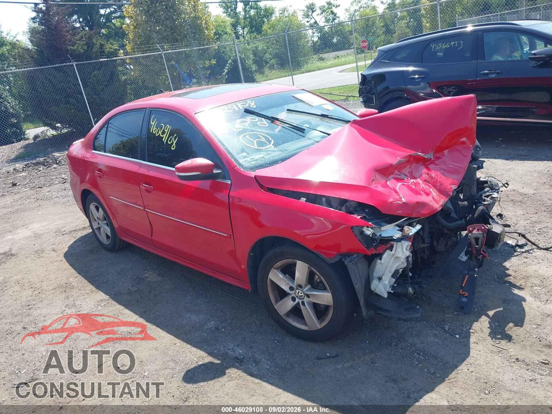 VOLKSWAGEN JETTA 2013 - 3VWLL7AJ2DM244933
