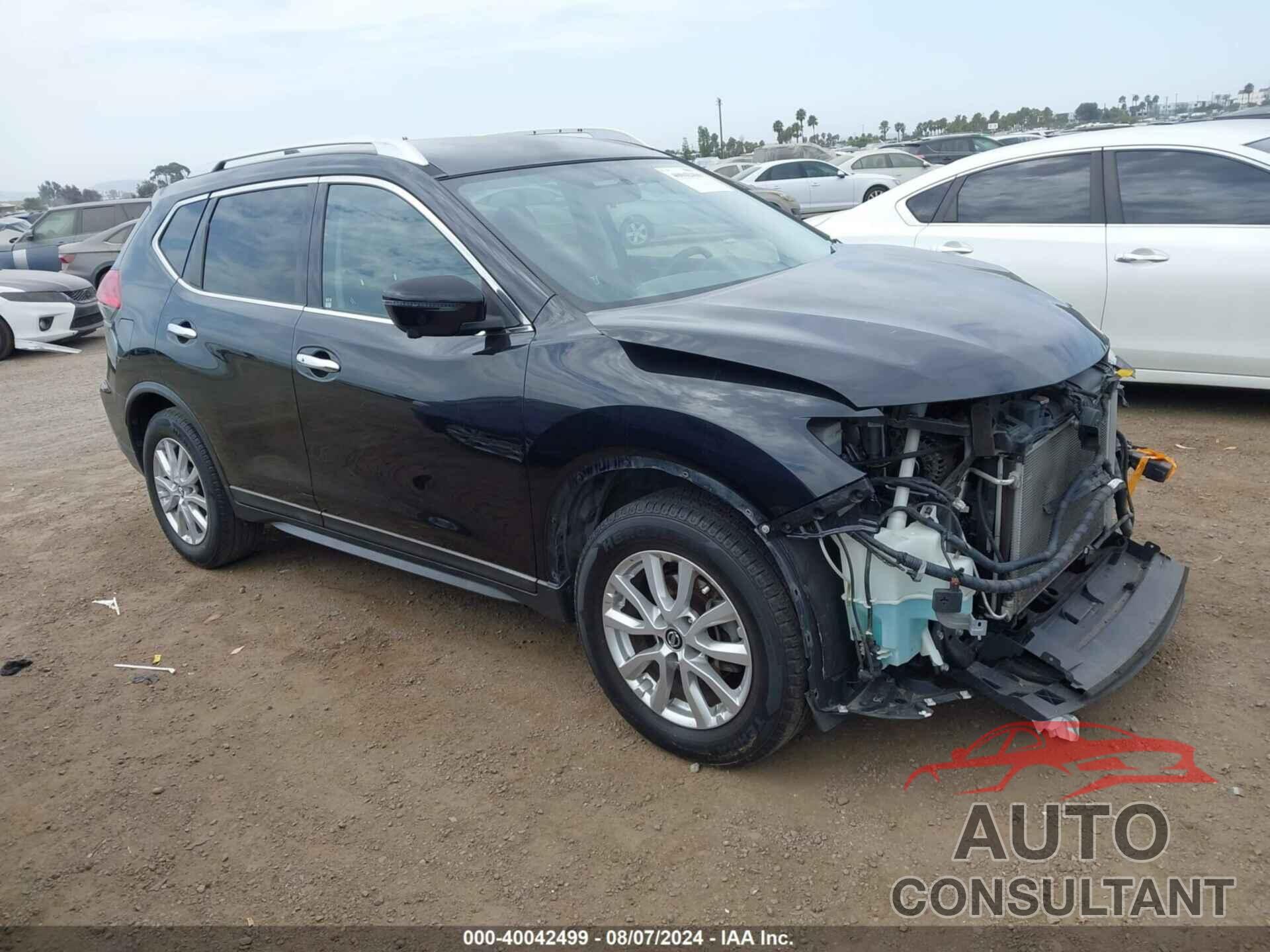 NISSAN ROGUE 2017 - KNMAT2MT3HP528520