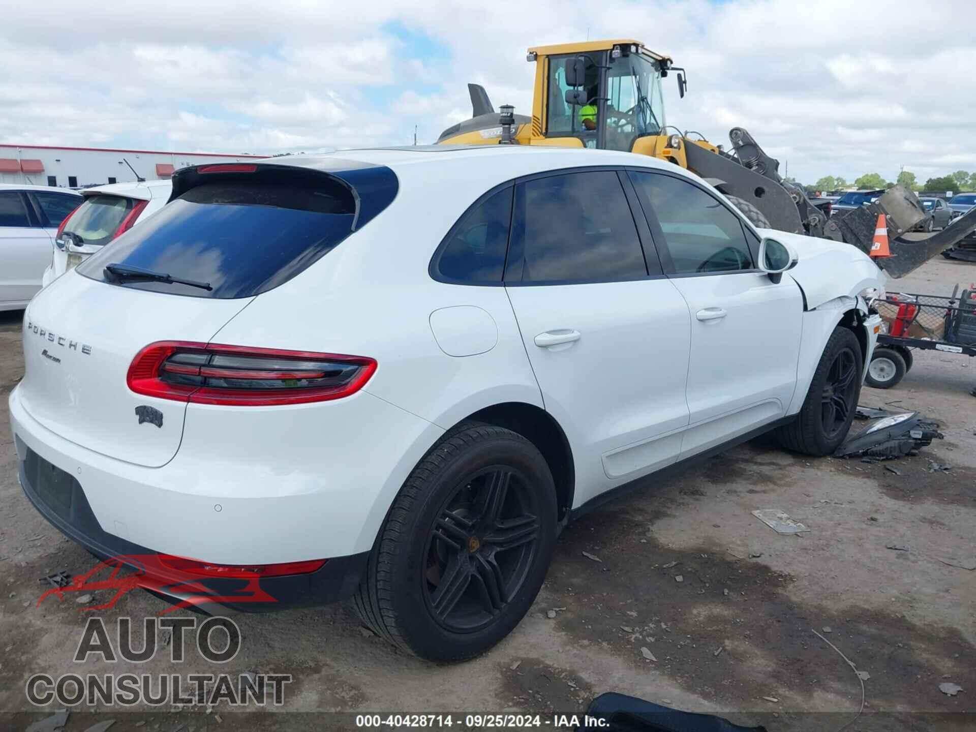 PORSCHE MACAN 2018 - WP1AA2A55JLB12041