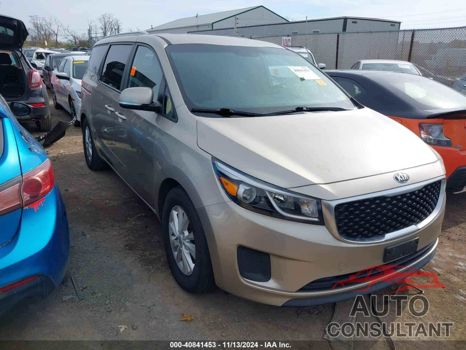 KIA SEDONA 2016 - KNDMB5C1XG6175859