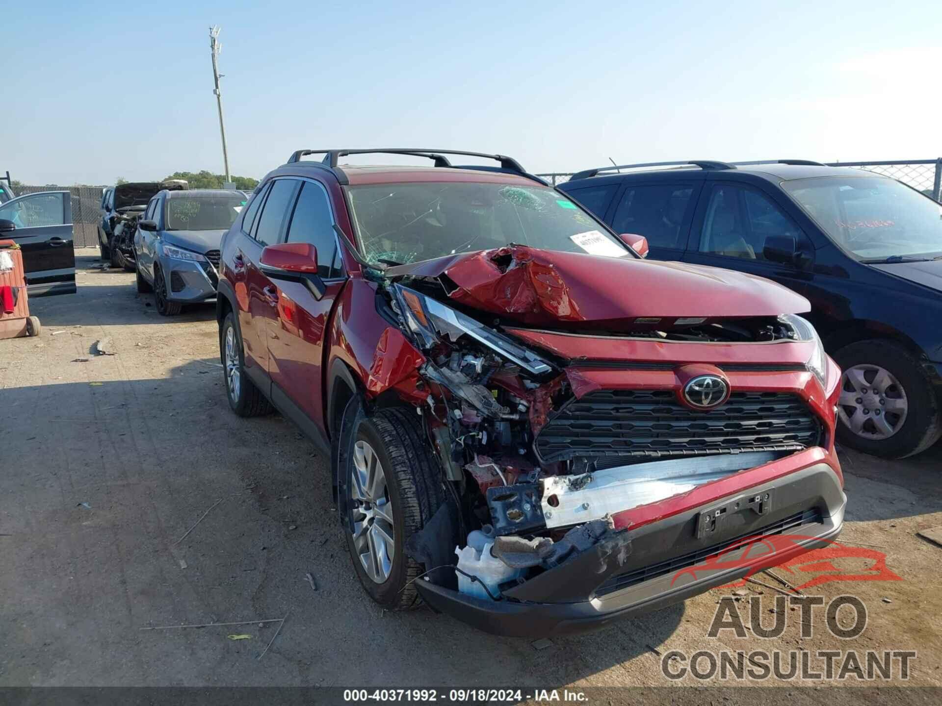 TOYOTA RAV4 2024 - 2T3C1RFV6RW325195