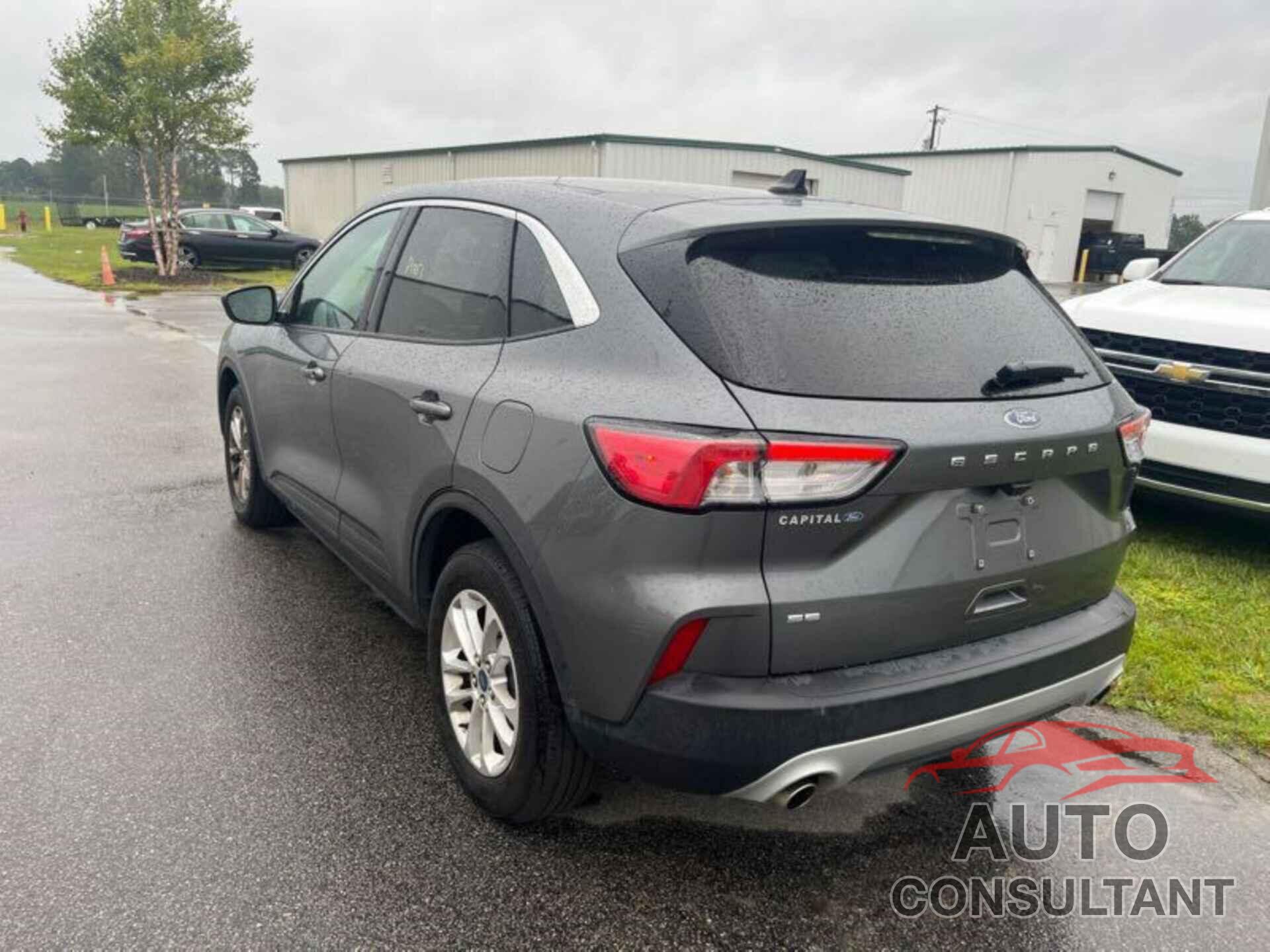 FORD ESCAPE 2022 - 1FMCU0G6XNUB32223