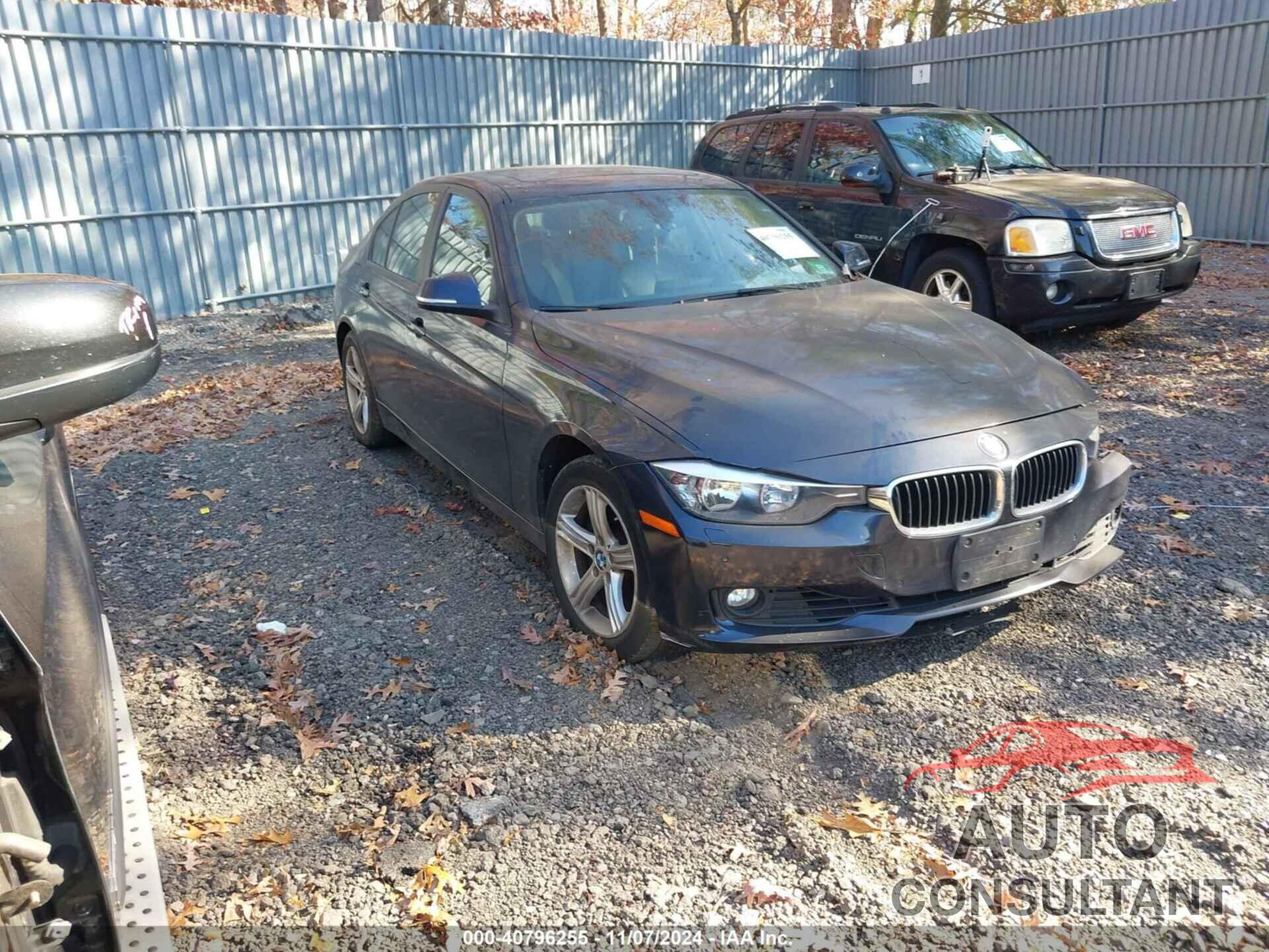 BMW 328I 2014 - WBA3B3G59ENR82337