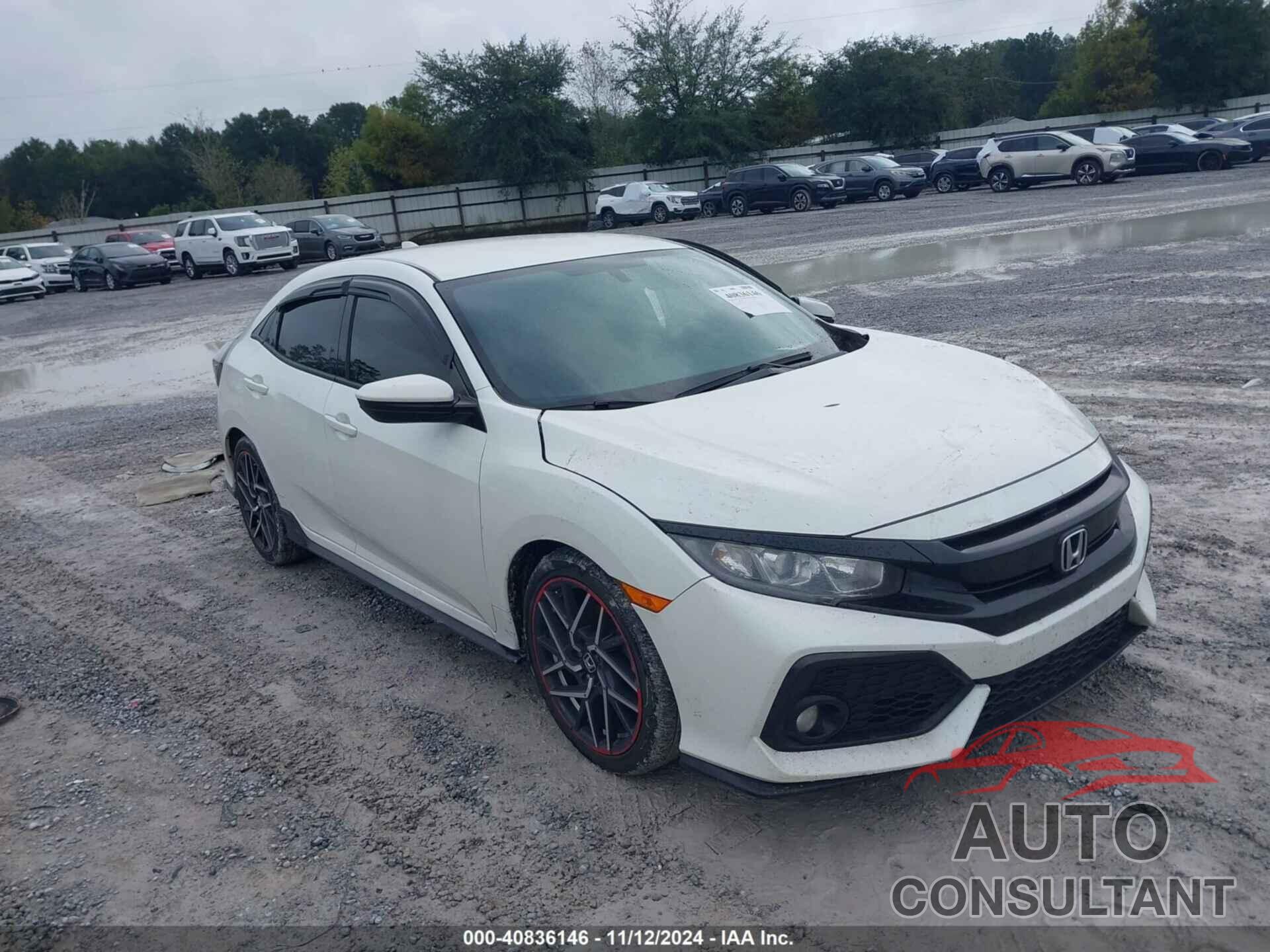 HONDA CIVIC 2018 - SHHFK7H47JU221293
