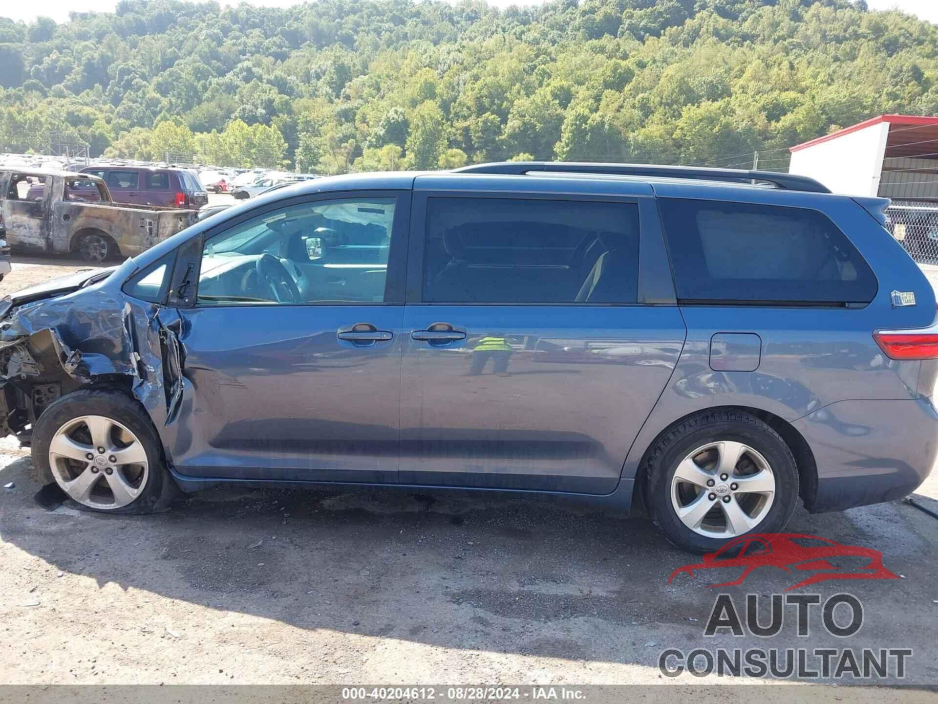 TOYOTA SIENNA 2015 - 5TDKK3DC0FS667195
