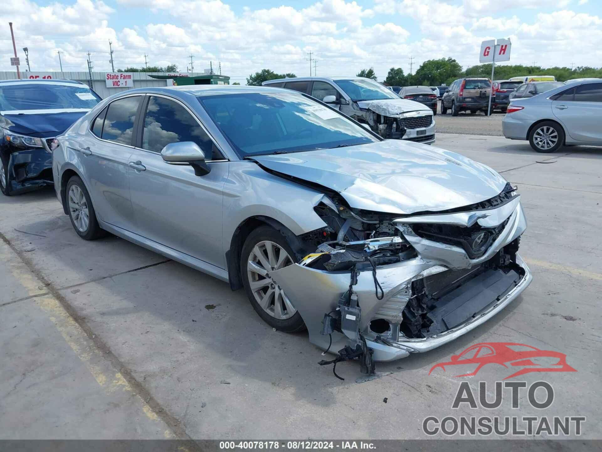 TOYOTA CAMRY 2020 - 4T1L11AK2LU958579