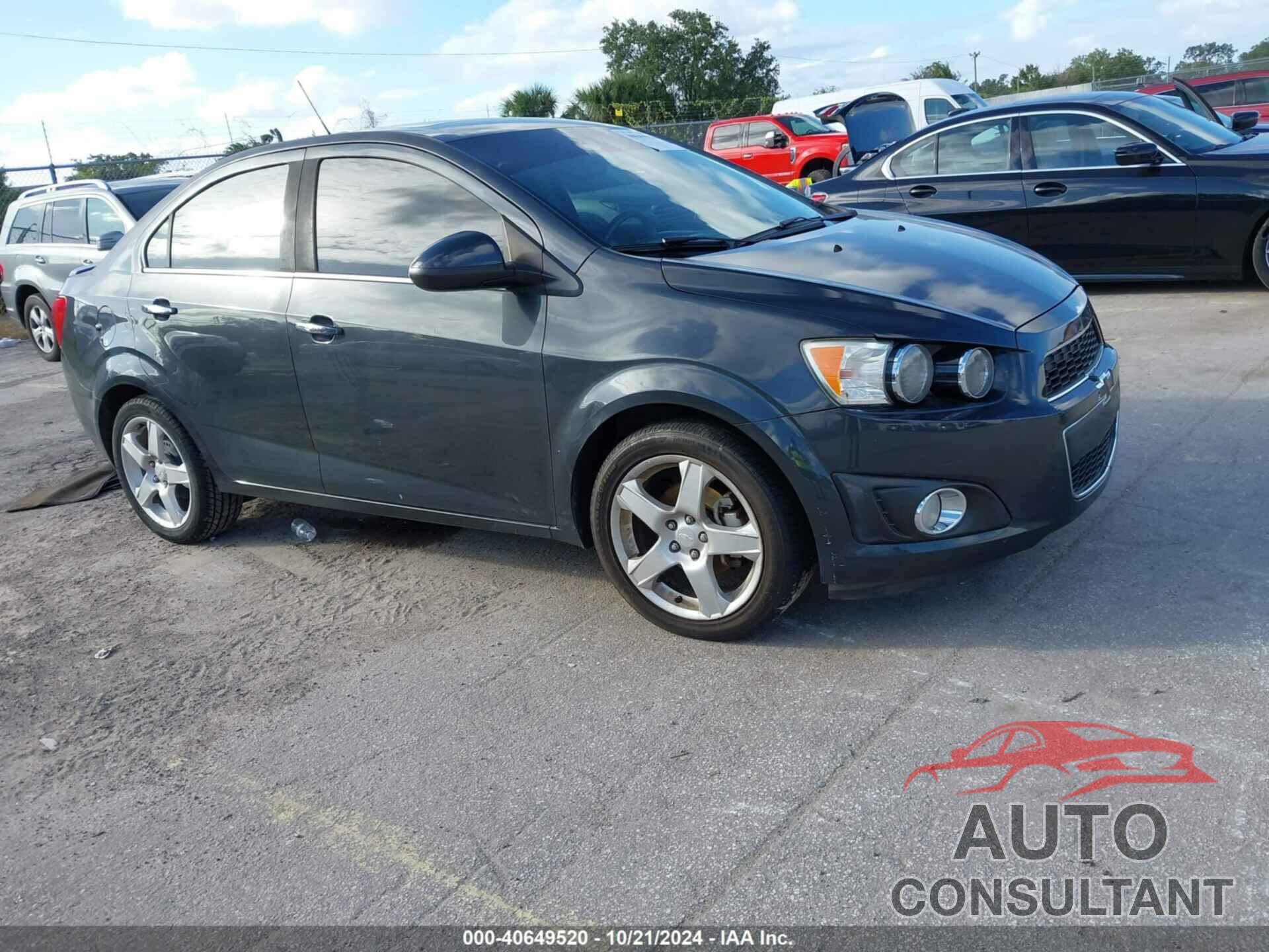 CHEVROLET SONIC 2015 - 1G1JE5SB7F4167774