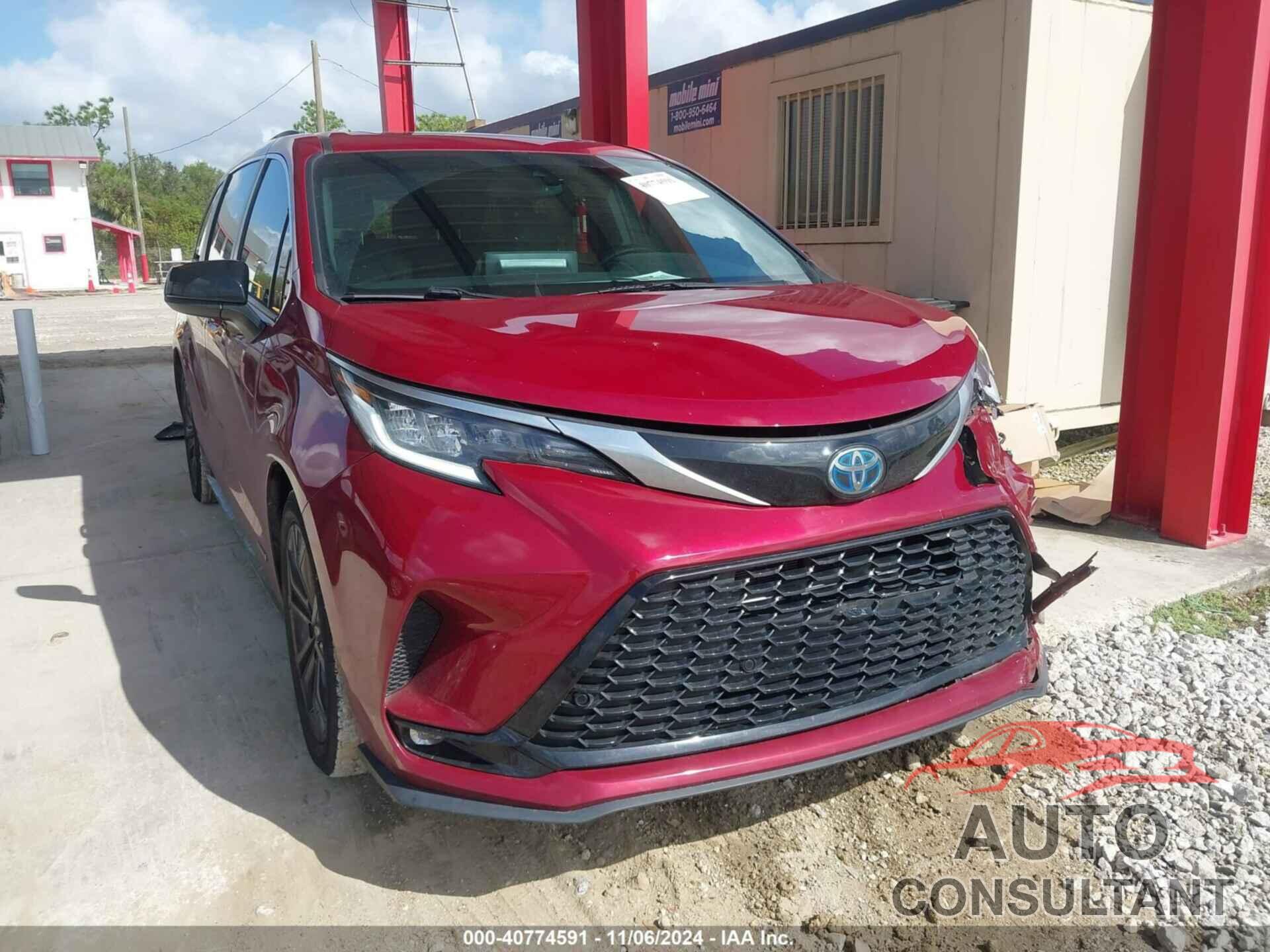 TOYOTA SIENNA 2021 - 5TDDRKEC0MS043195