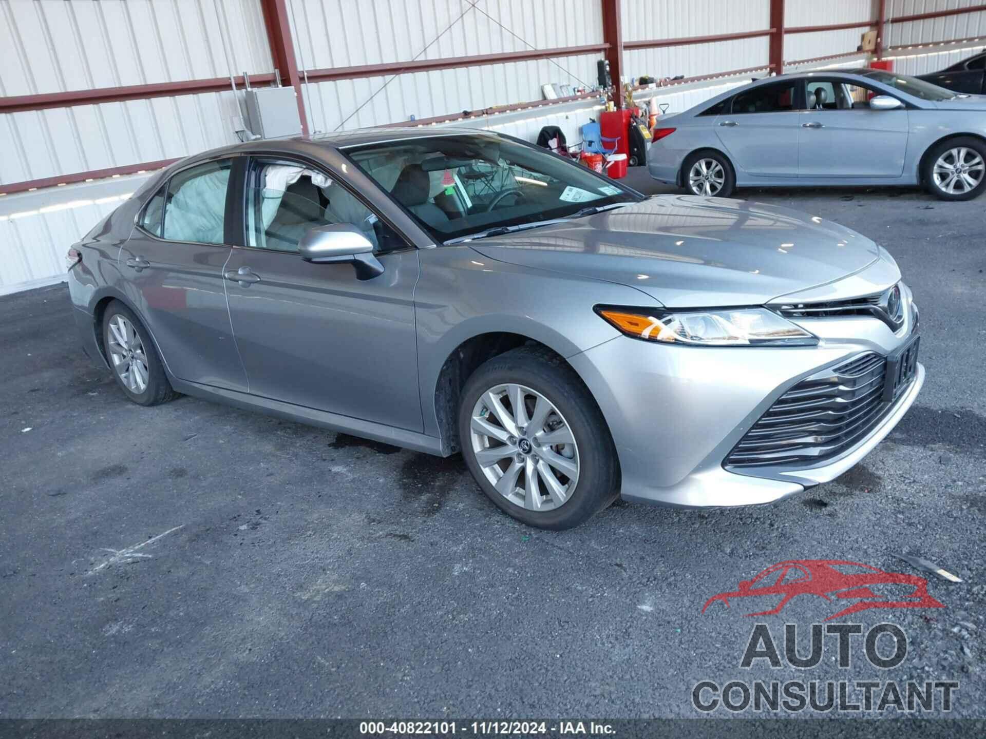 TOYOTA CAMRY 2019 - 4T1B11HK8KU231222