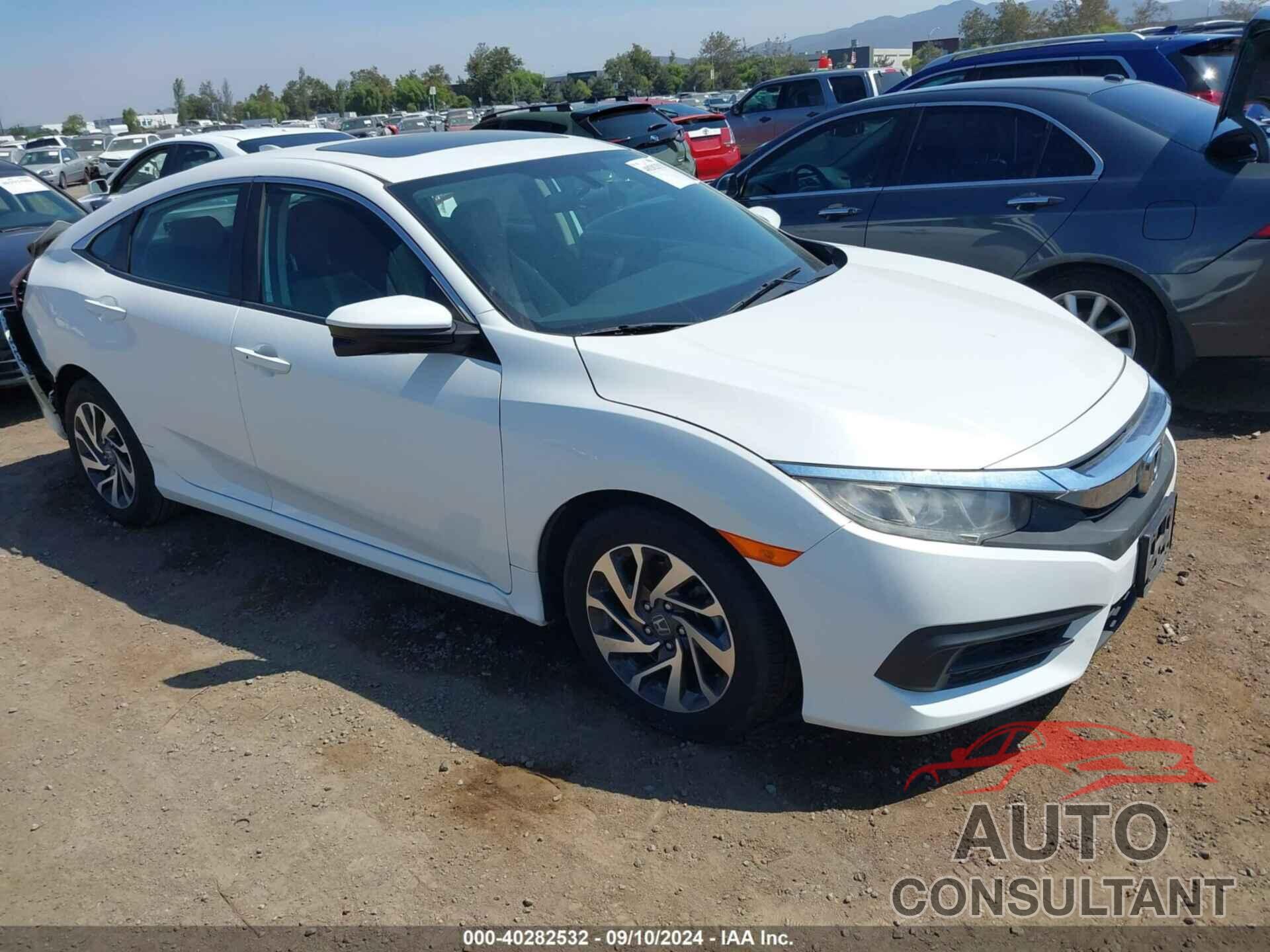HONDA CIVIC 2017 - 2HGFC2F72HH556305