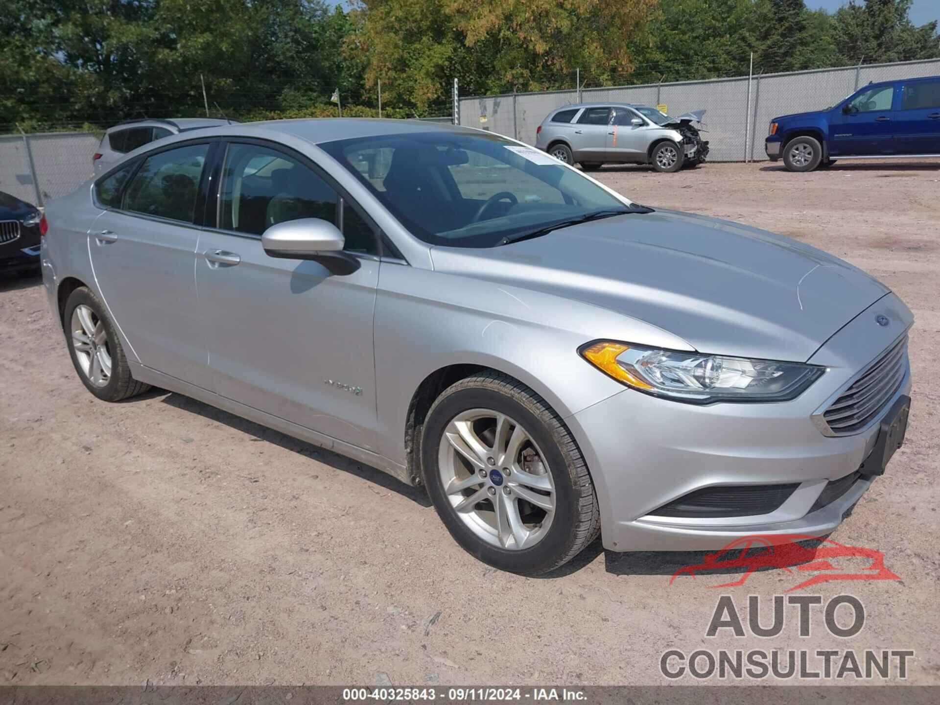 FORD FUSION HYBRID 2018 - 3FA6P0LU4JR265872