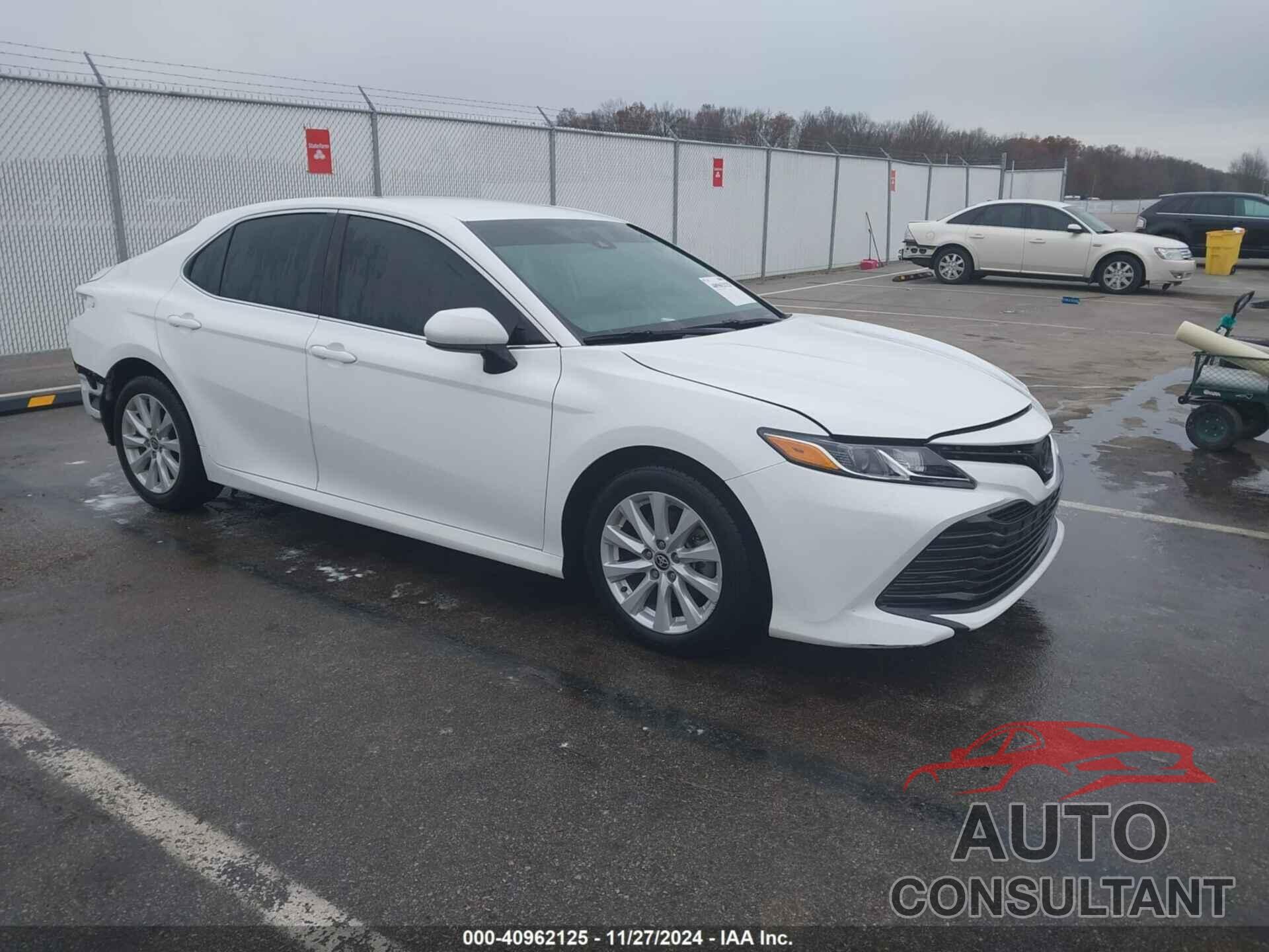 TOYOTA CAMRY 2020 - 4T1C11AK7LU977175