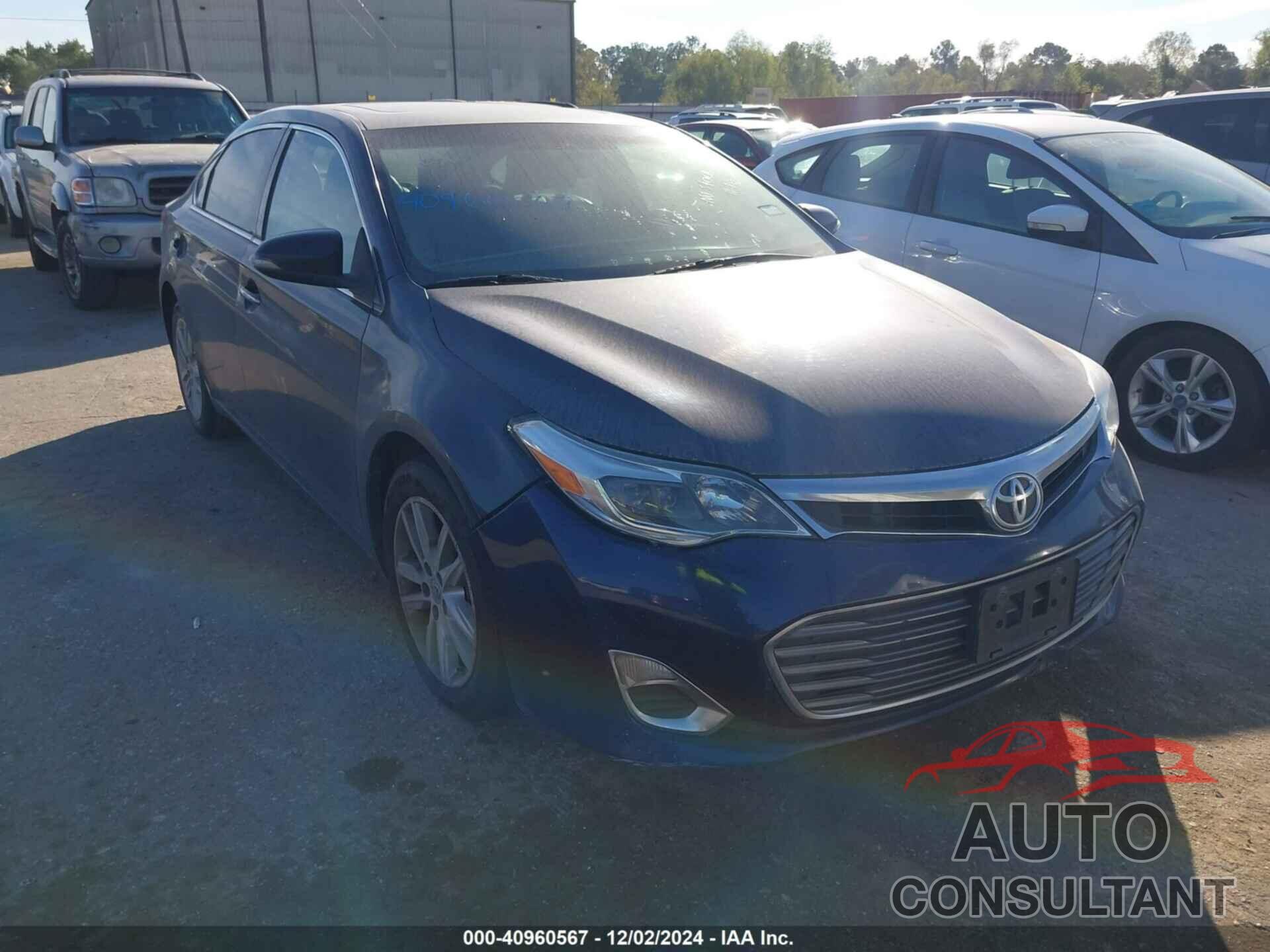 TOYOTA AVALON 2013 - 4T1BK1EB1DU042660
