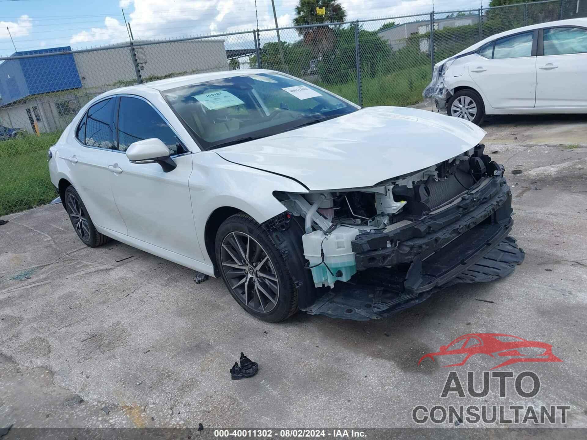 TOYOTA CAMRY 2023 - 4T1F11AK9PU083598