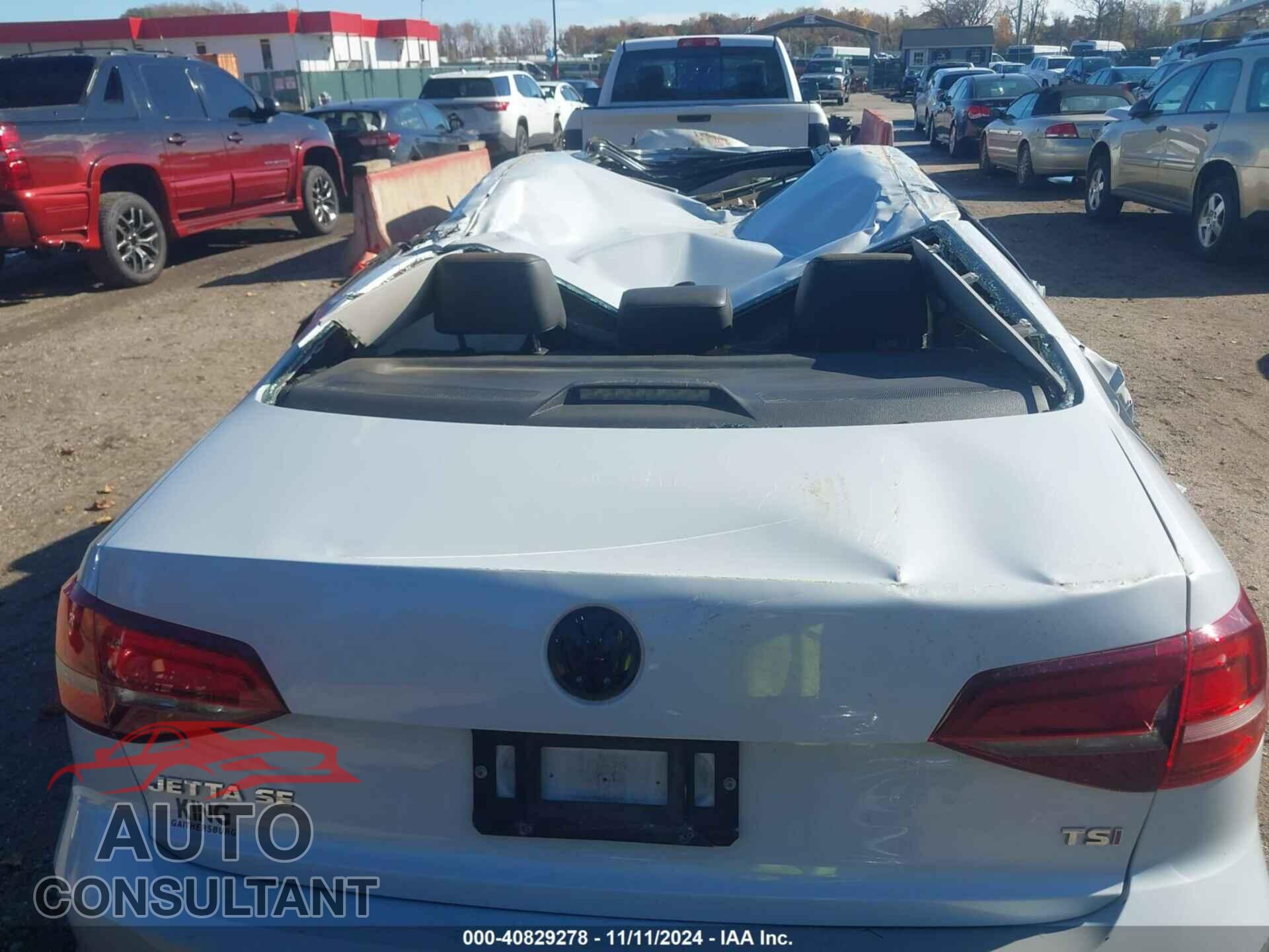 VOLKSWAGEN JETTA 2017 - 3VWDB7AJ9HM295018