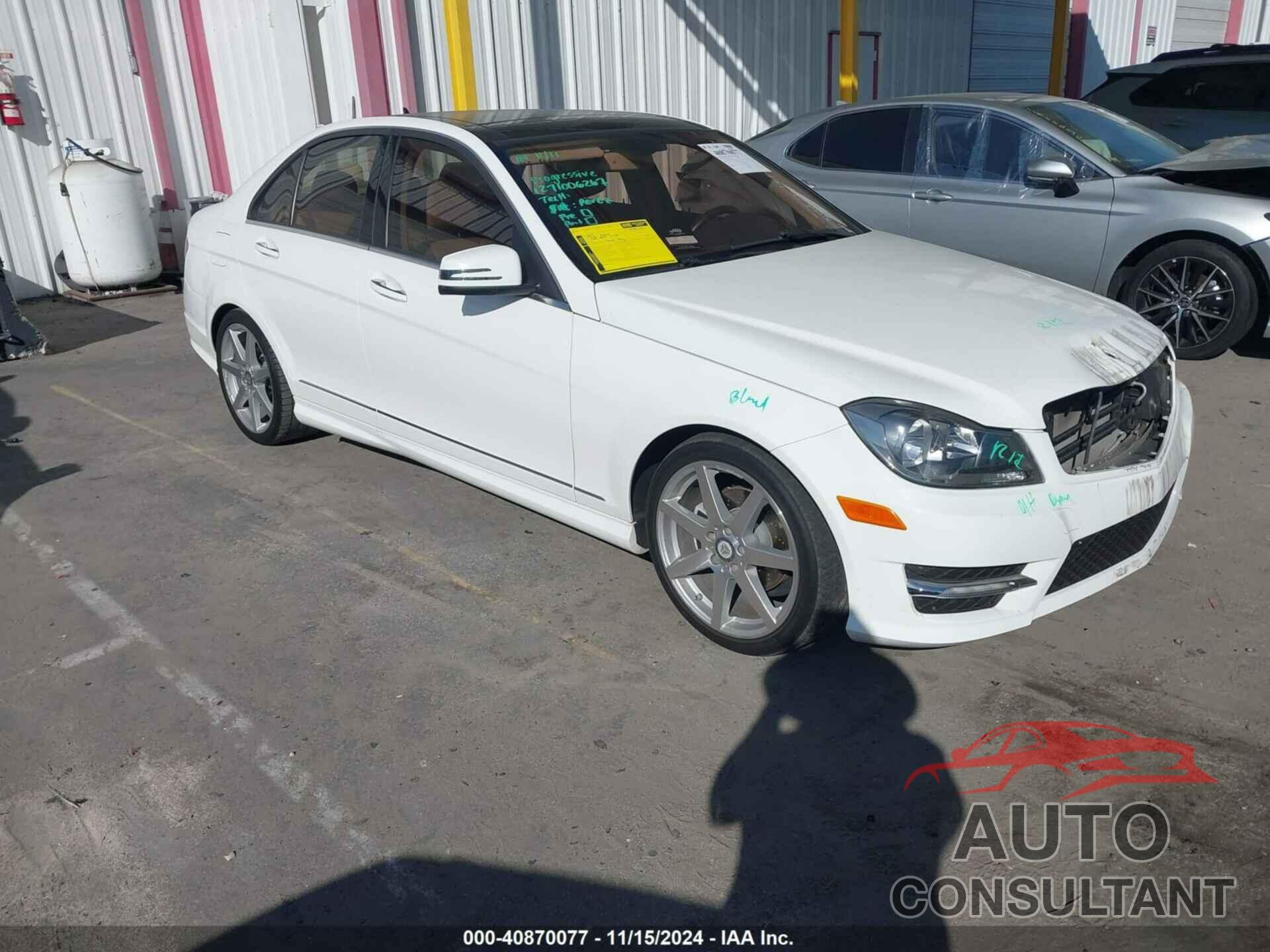 MERCEDES-BENZ C 250 2013 - WDDGF4HBXDA786101