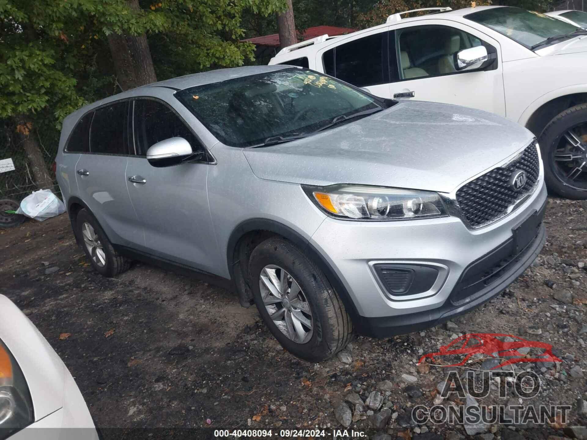 KIA SORENTO 2017 - 5XYPG4A3XHG265797