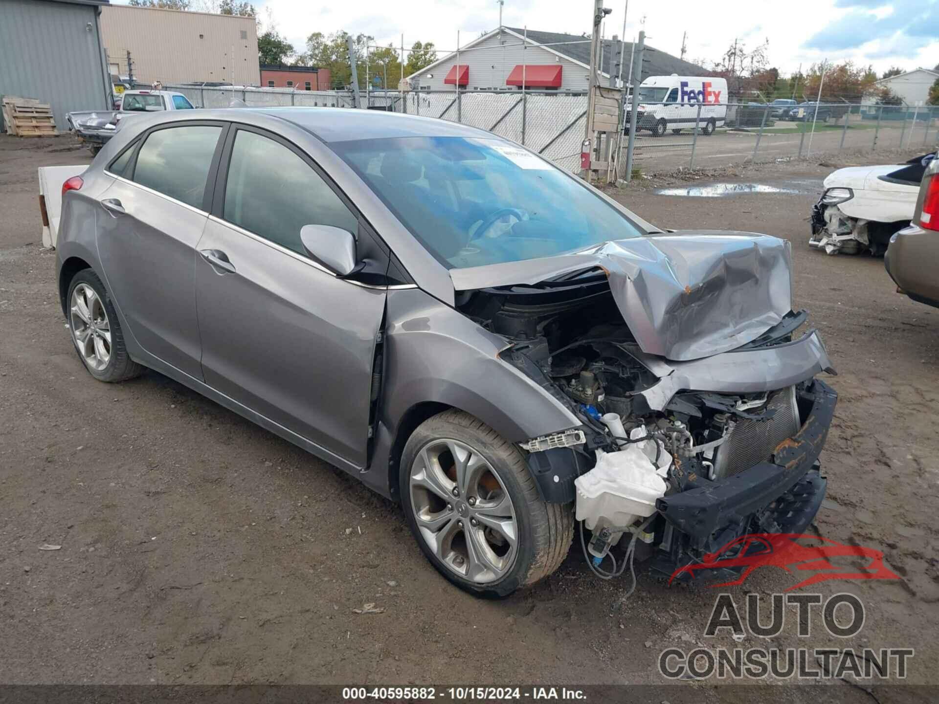 HYUNDAI ELANTRA GT 2013 - KMHD35LE4DU137286