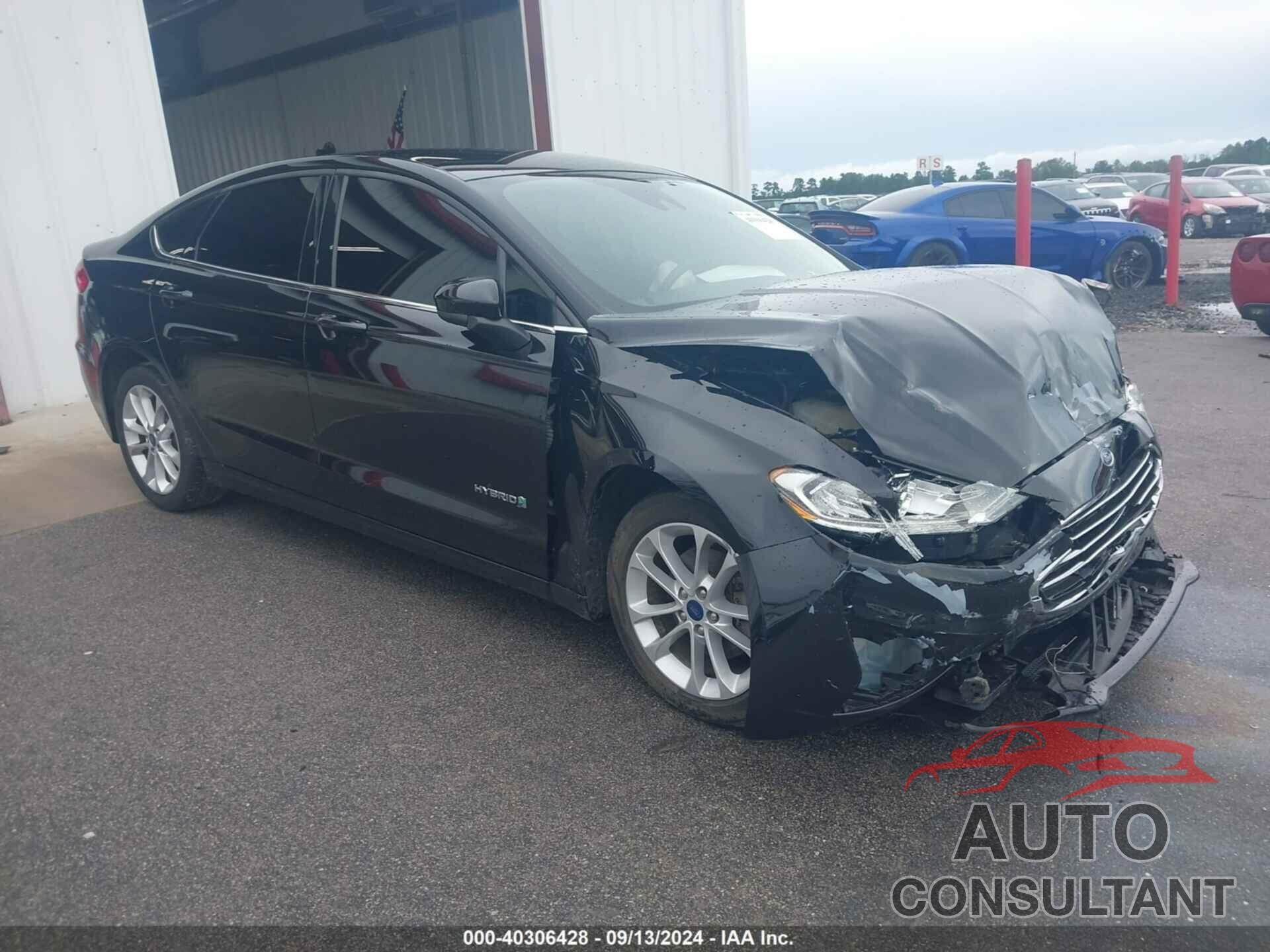 FORD FUSION HYBRID 2019 - 3FA6P0LU3KR234436