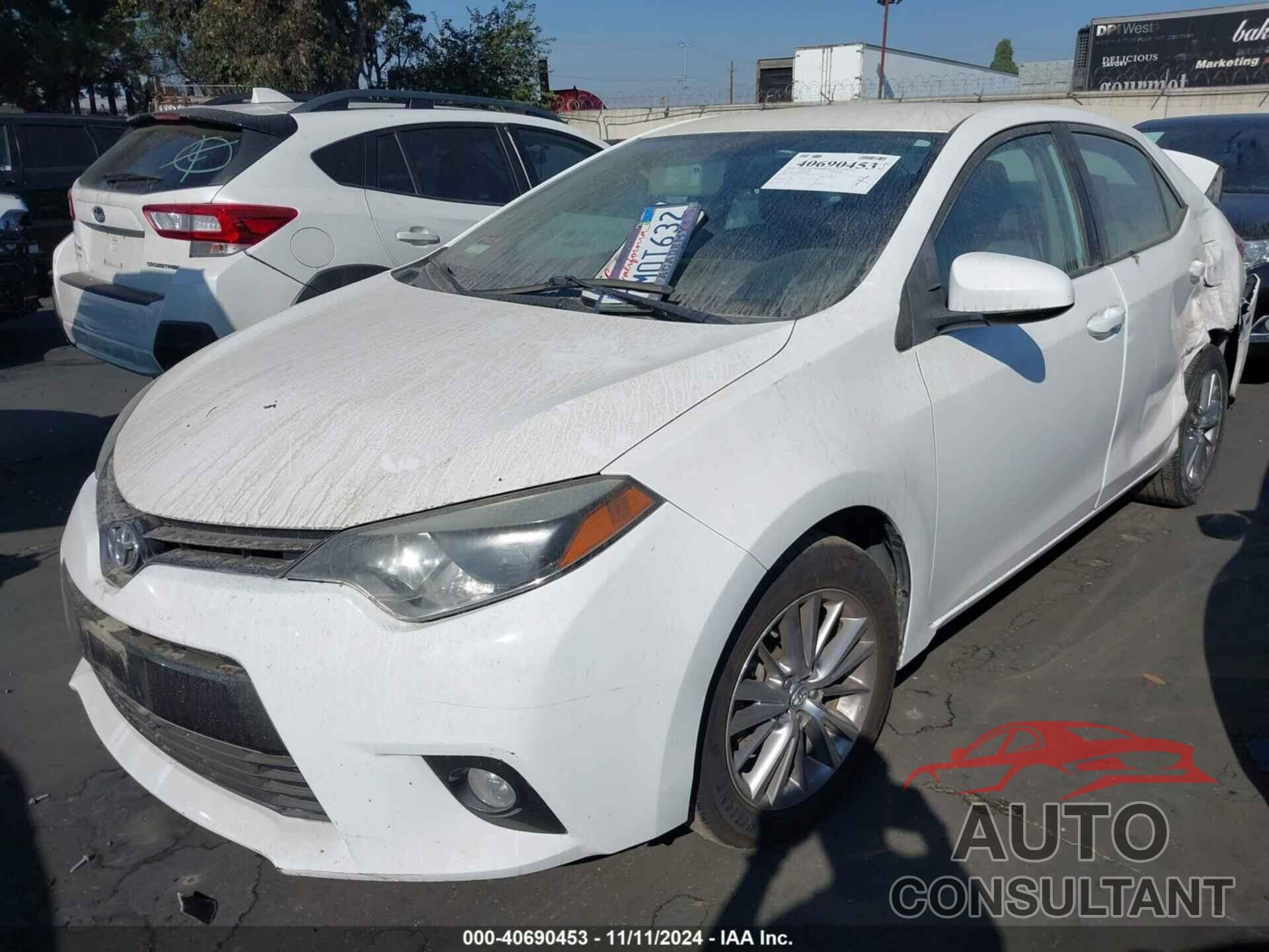 TOYOTA COROLLA 2015 - 5YFBURHE5FP364768