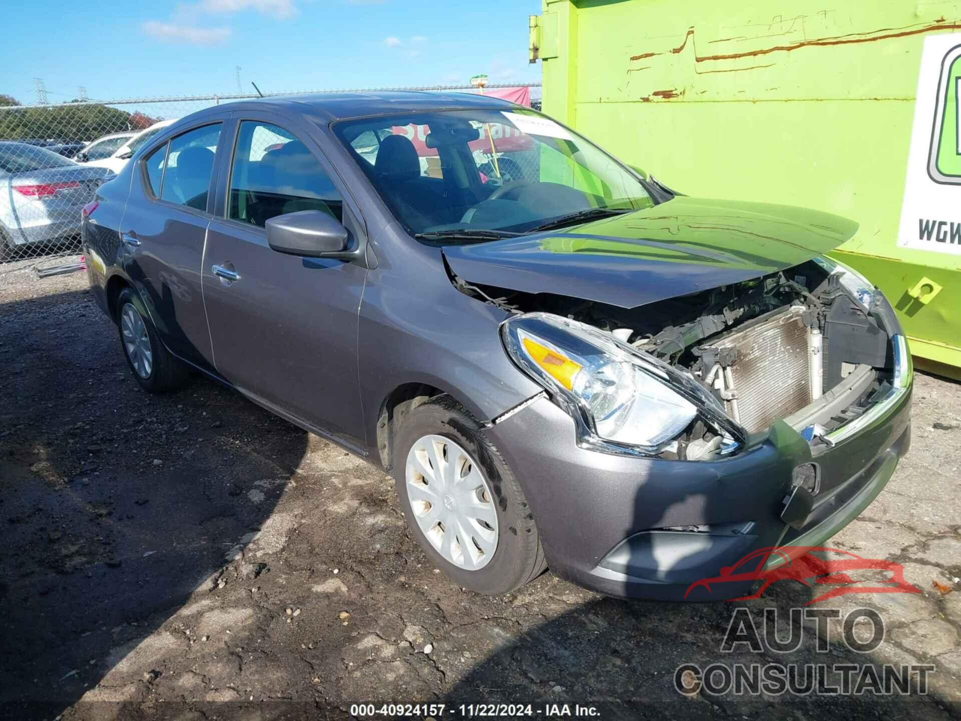 NISSAN VERSA 2019 - 3N1CN7AP7KL818451