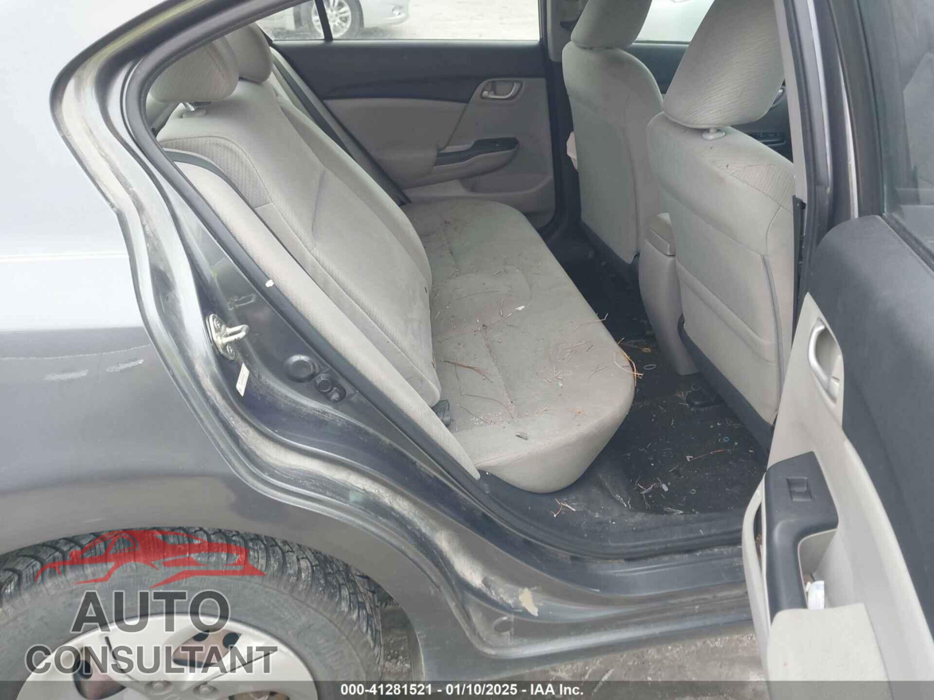 HONDA CIVIC 2013 - 2HGFB2F55DH596938