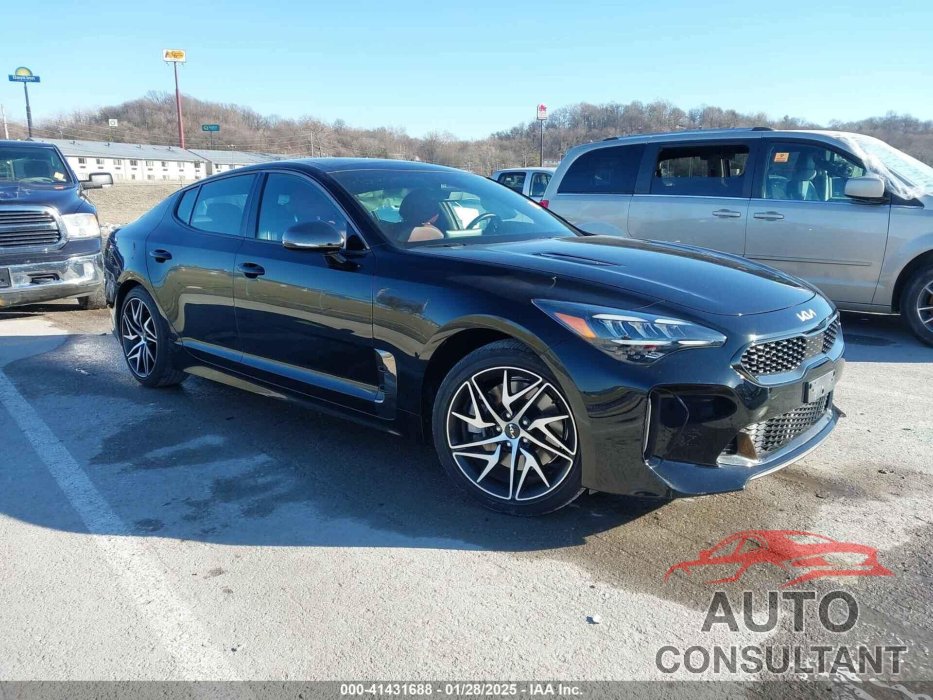 KIA STINGER 2022 - KNAE35LD5N6117597