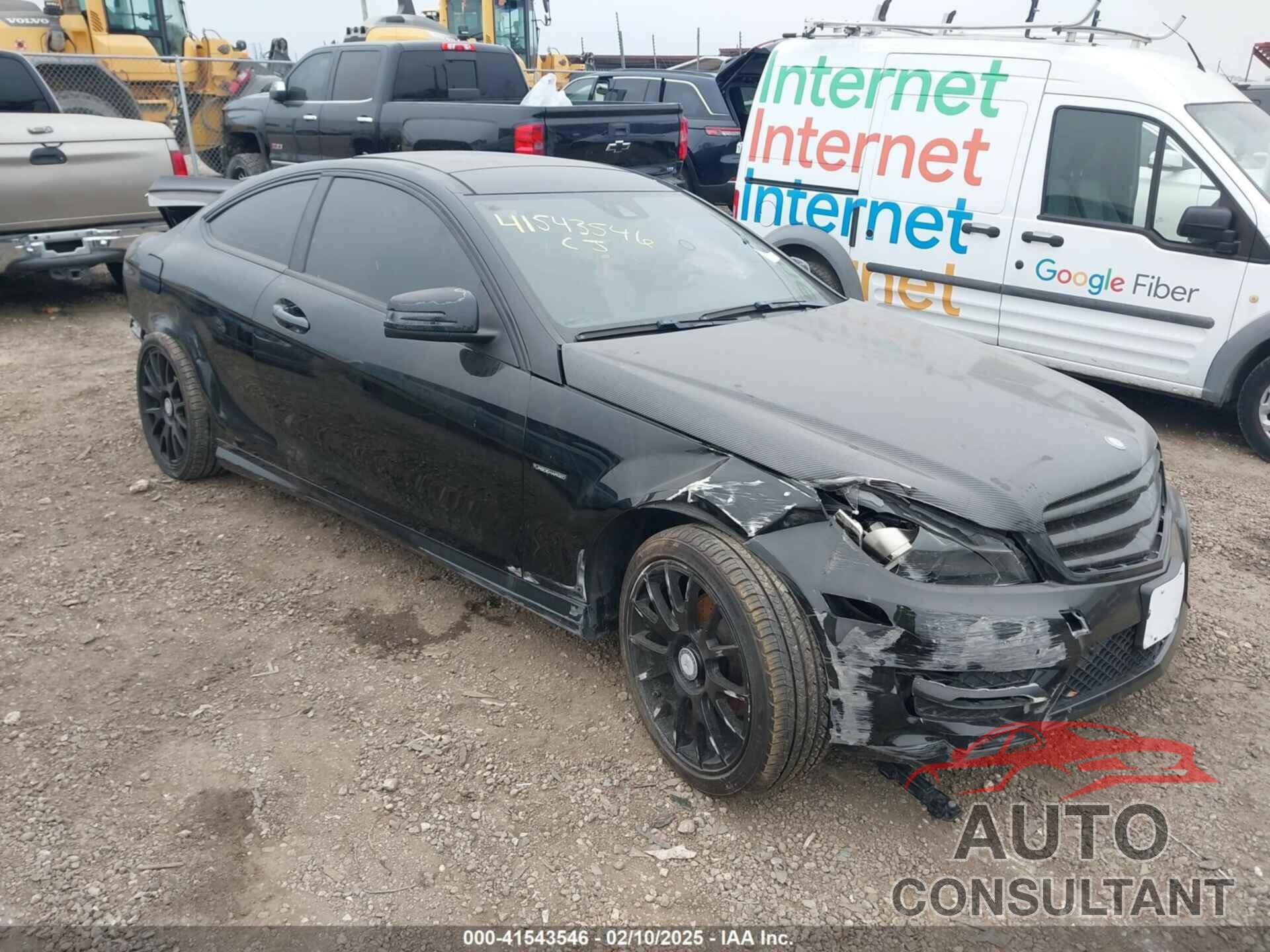 MERCEDES-BENZ C 250 2014 - WDDGJ4HBXEG280202