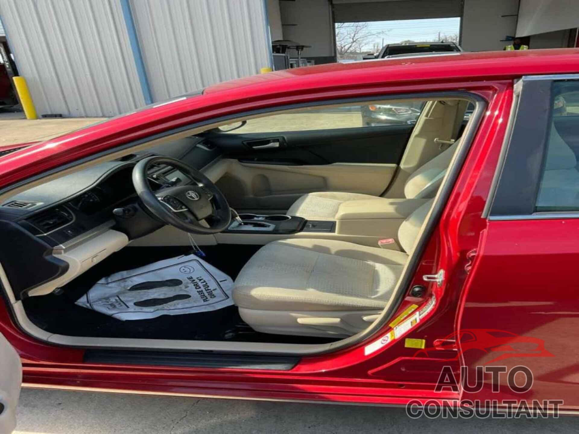 TOYOTA CAMRY 2014 - 4T1BF1FK5EU835738