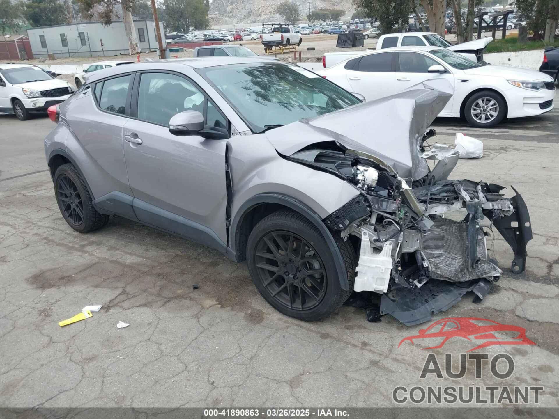 TOYOTA C-HR 2018 - NMTKHMBX4JR023586