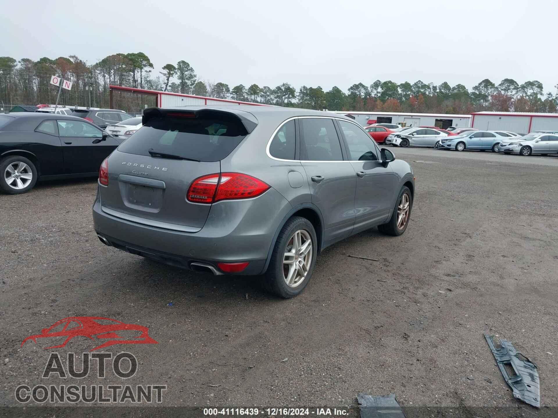 PORSCHE CAYENNE 2012 - WP1AA2A25CLA11980