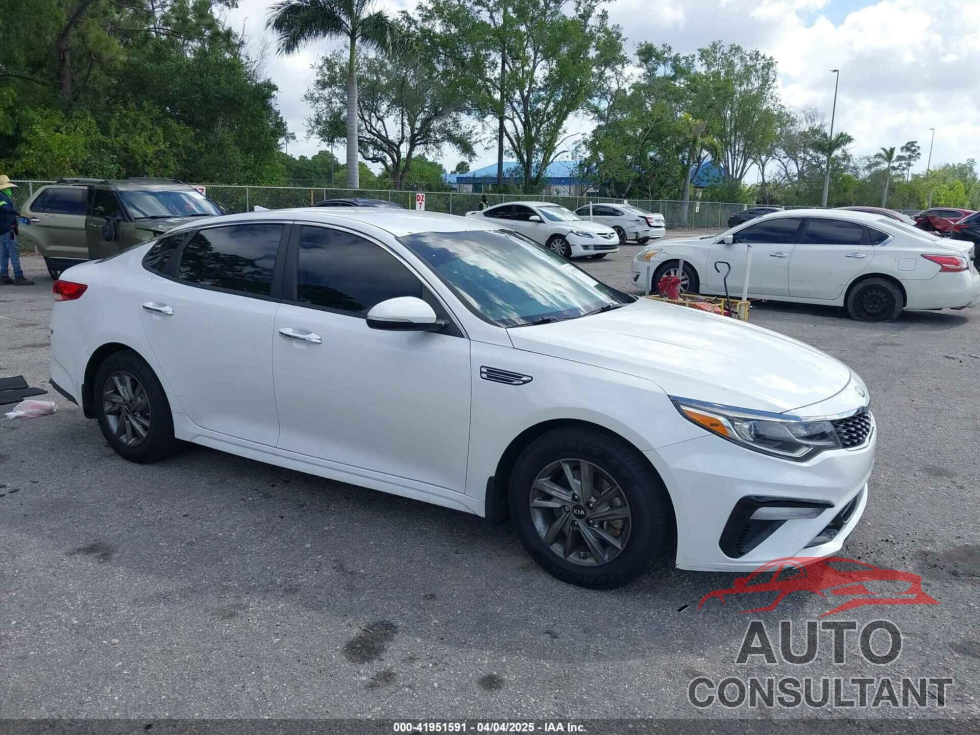 KIA OPTIMA 2019 - 5XXGT4L31KG310906