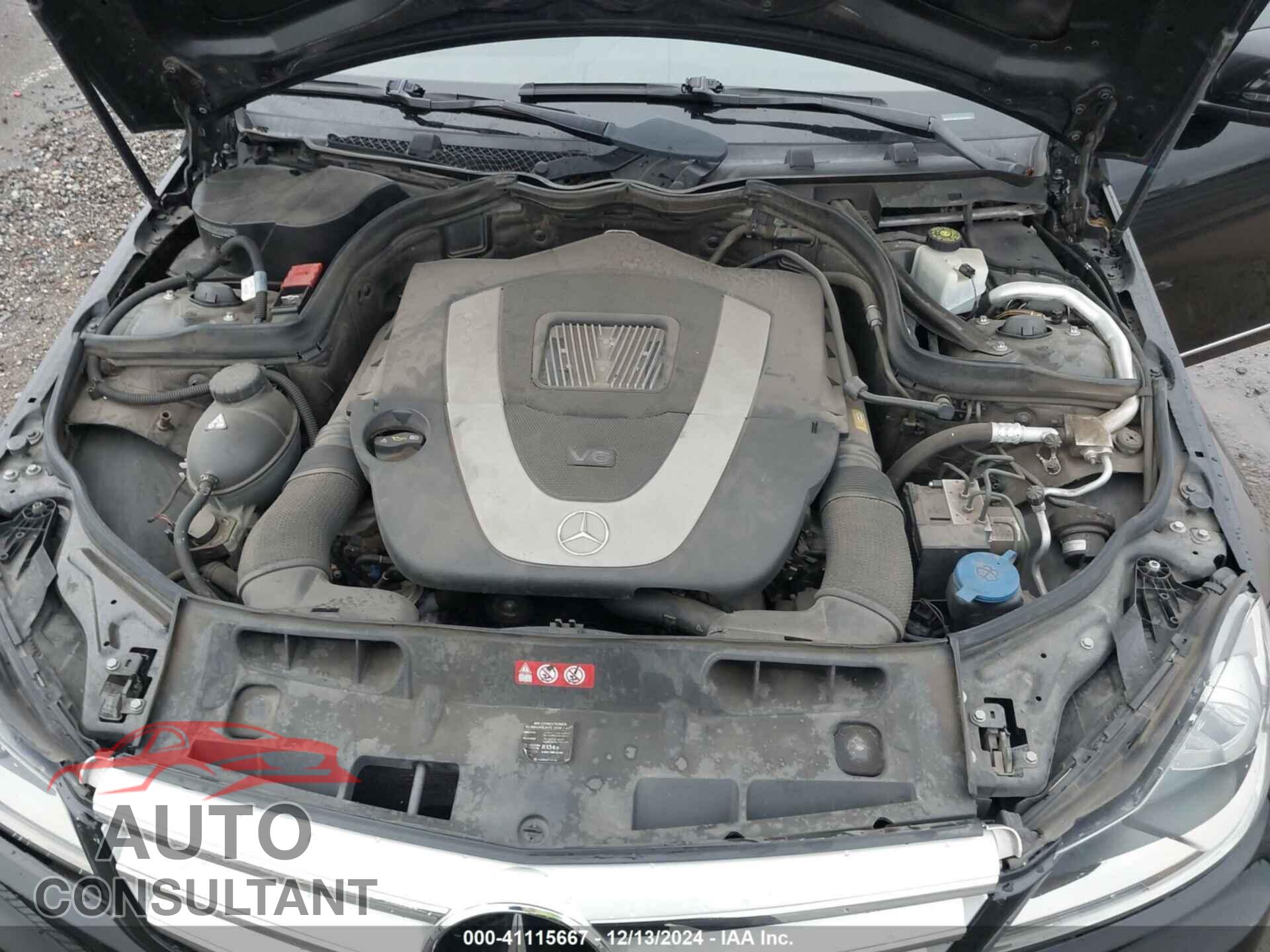 MERCEDES-BENZ C 300 2012 - WDDGF8BB4CR204591