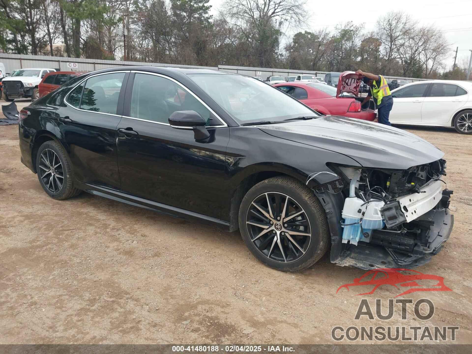 TOYOTA CAMRY 2023 - 4T1G11AK2PU739371