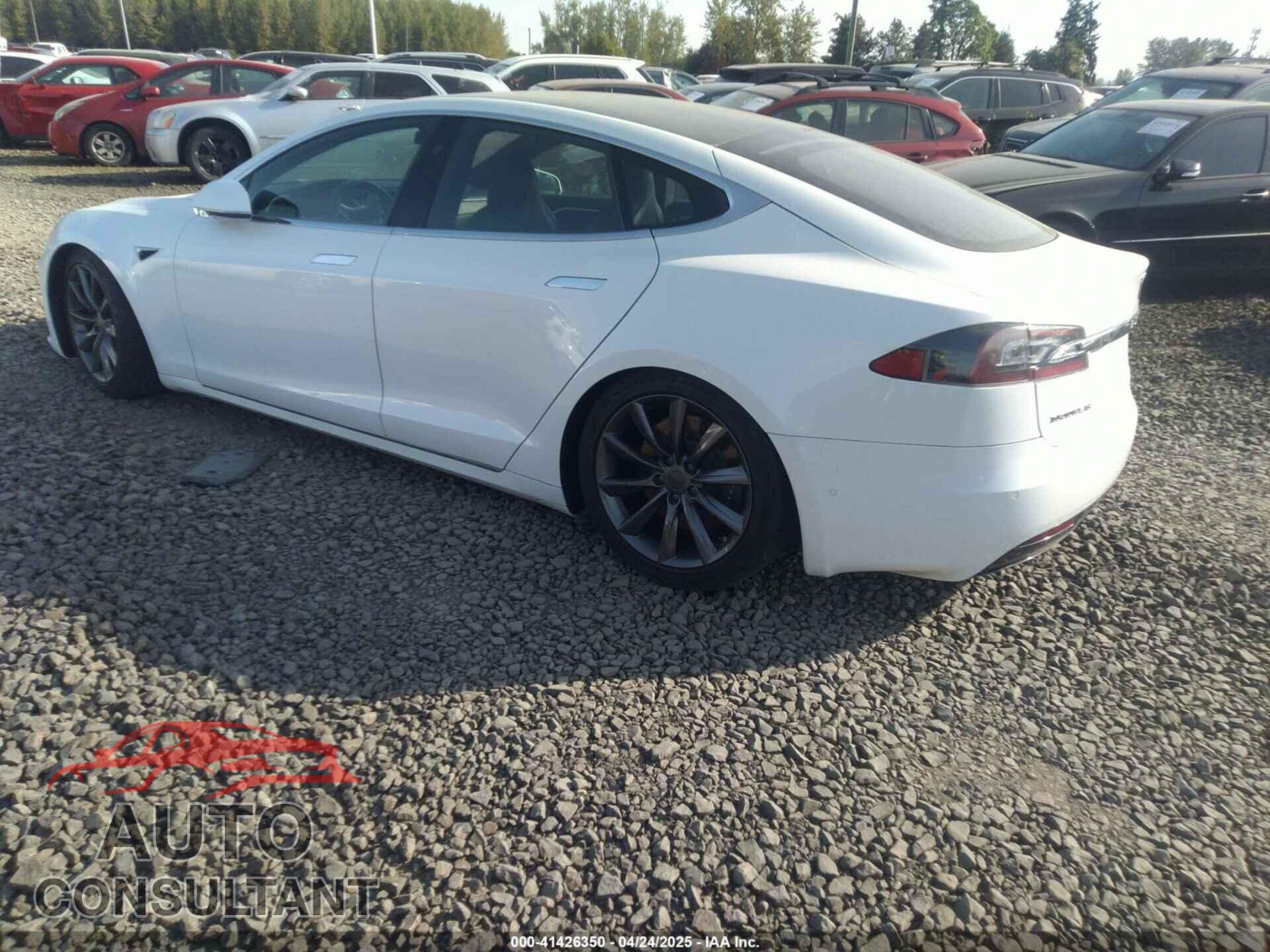 TESLA MODEL S 2017 - 5YJSA1E22HF226852