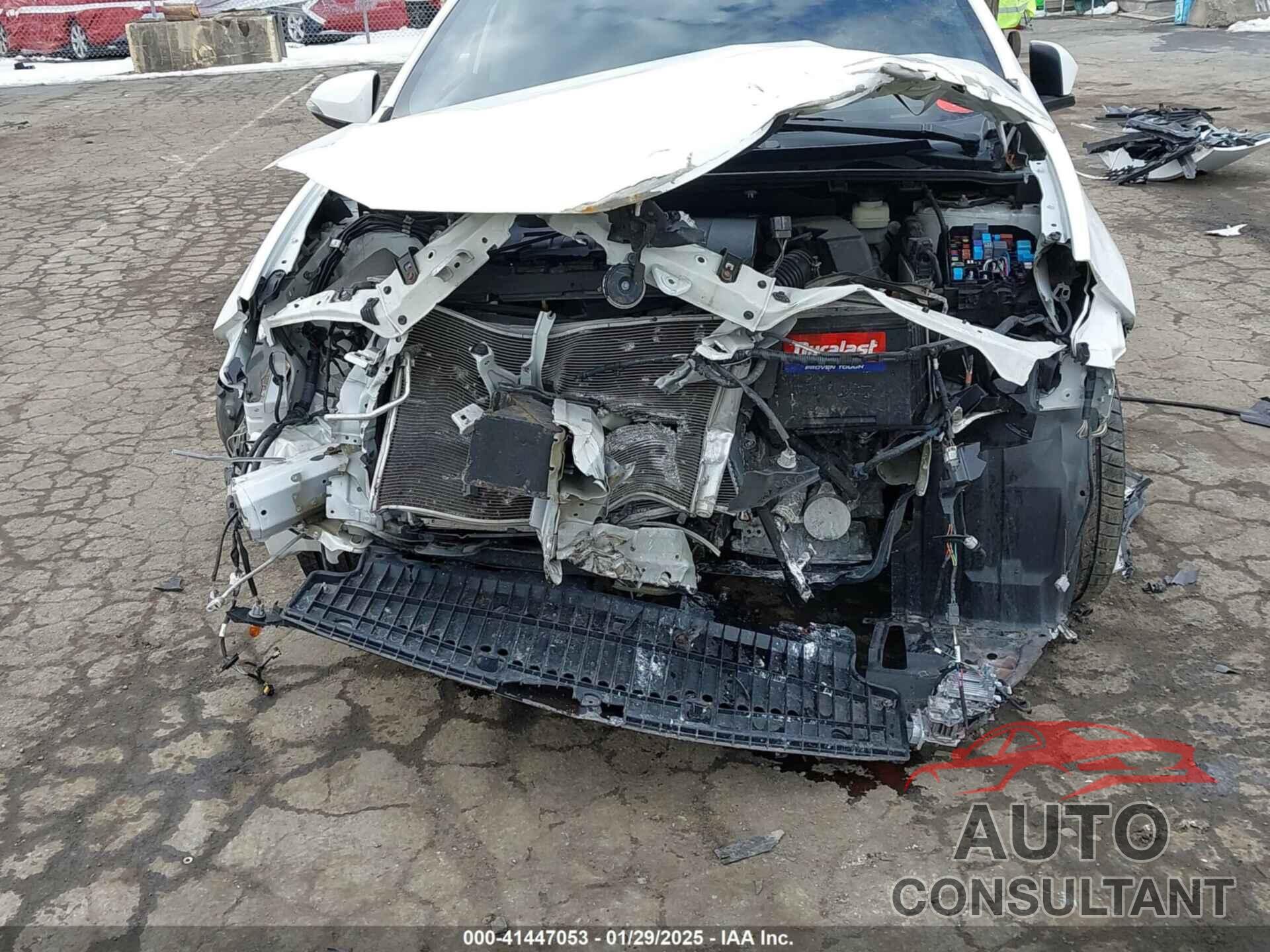 TOYOTA COROLLA 2017 - 2T1BURHE5HC820982