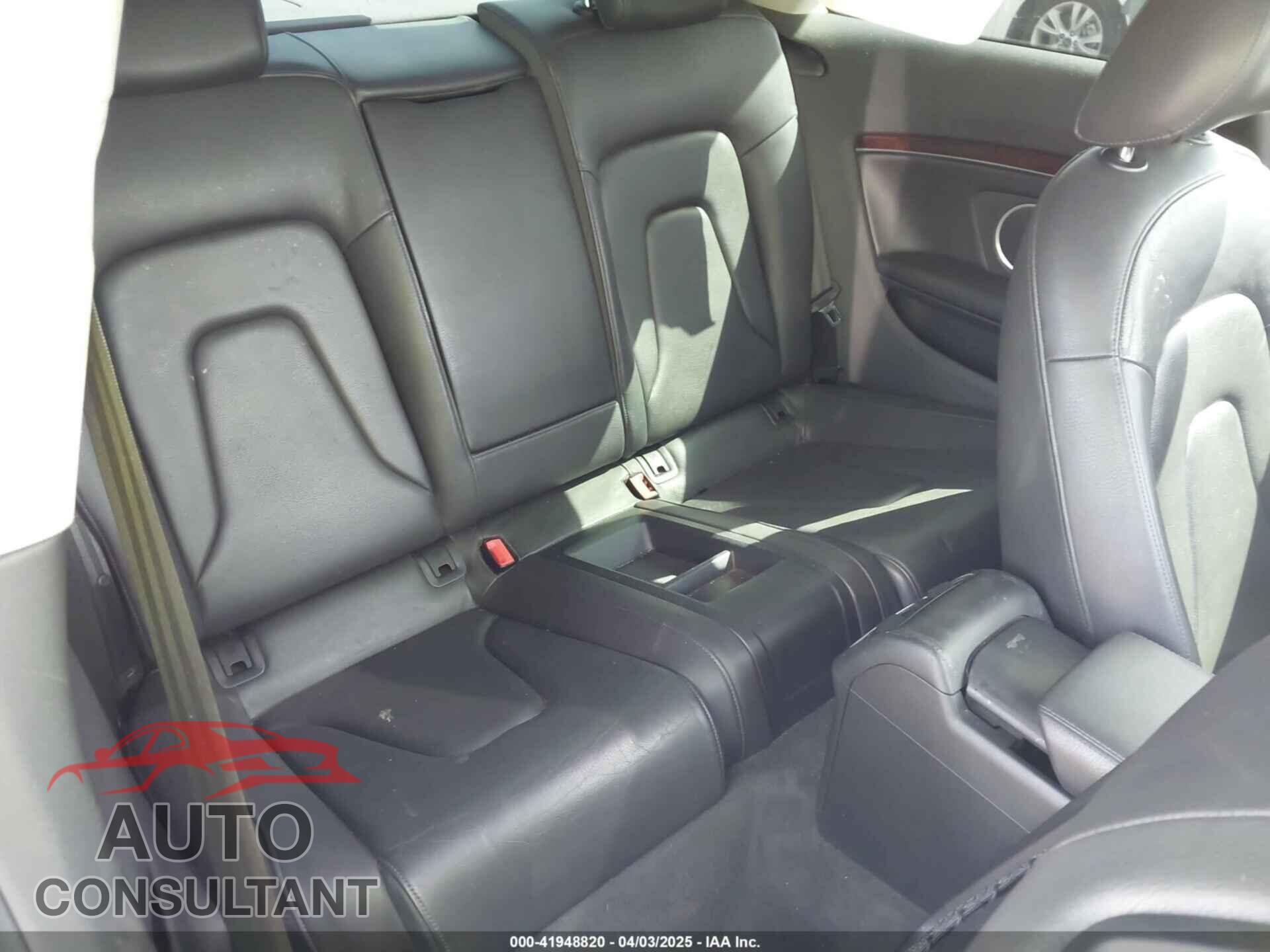 AUDI A5 2012 - WAULFAFR2CA016445