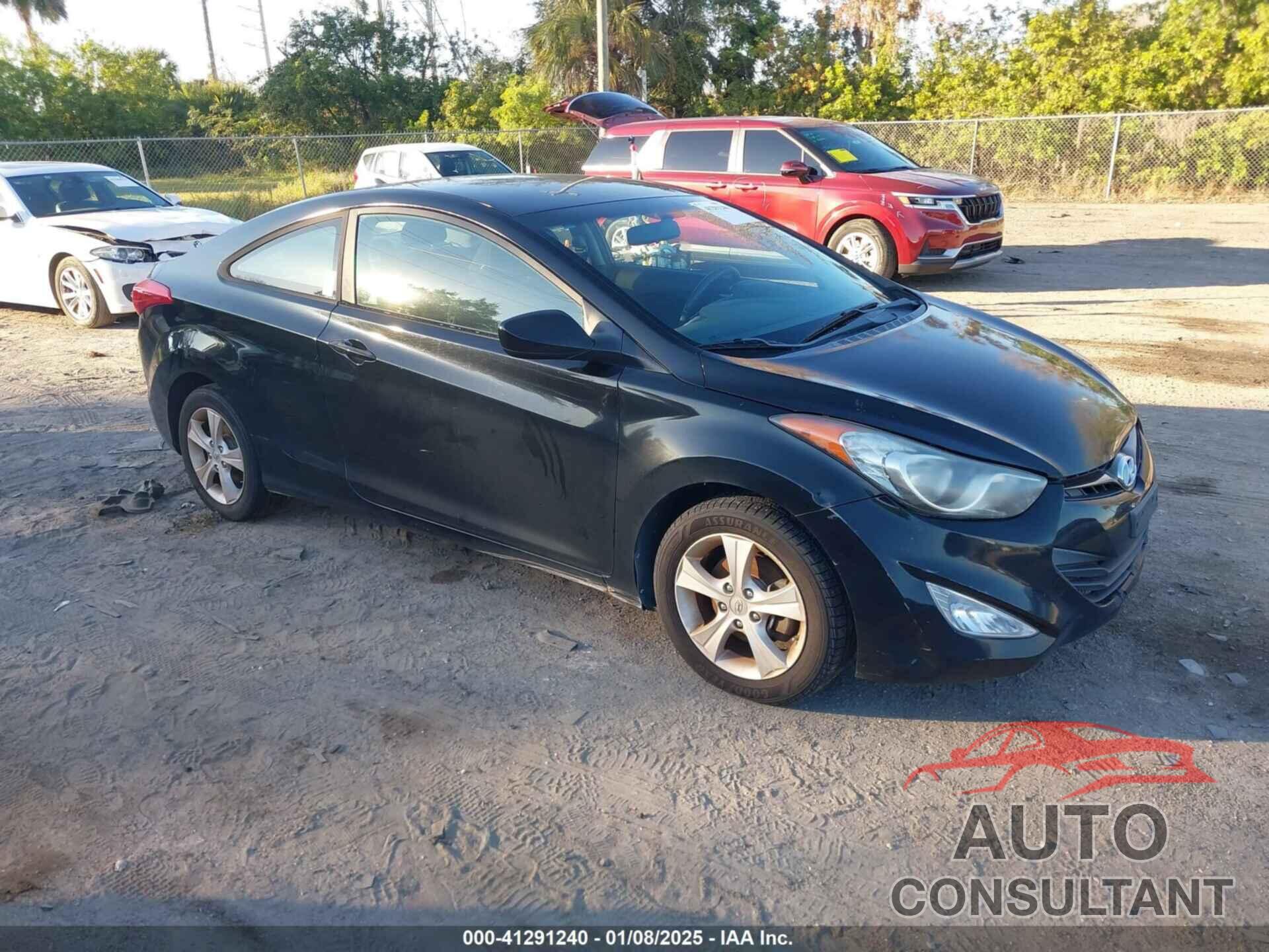 HYUNDAI ELANTRA 2013 - KMHDH6AE3DU014671