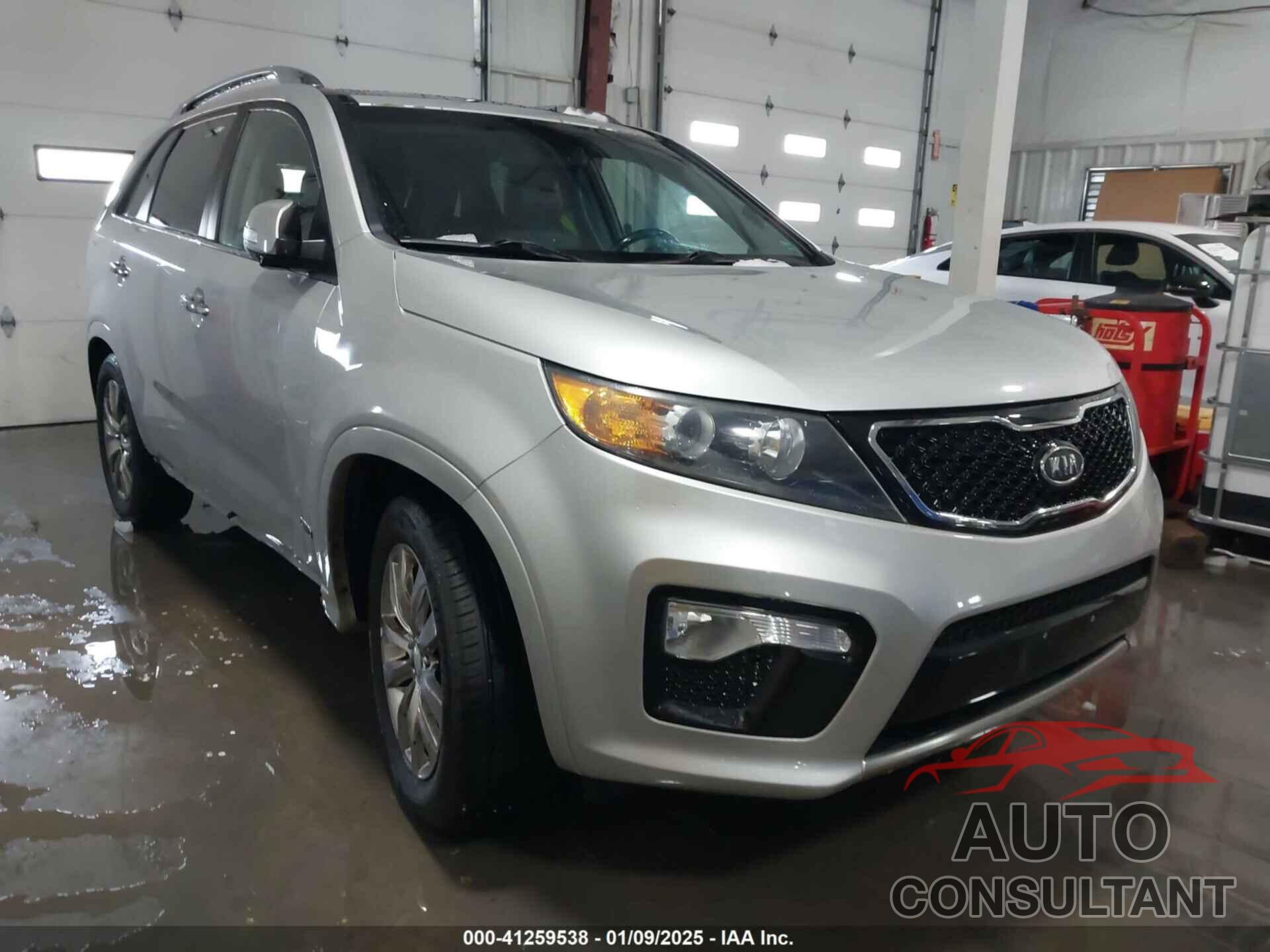 KIA SORENTO 2013 - 5XYKWDA23DG375072