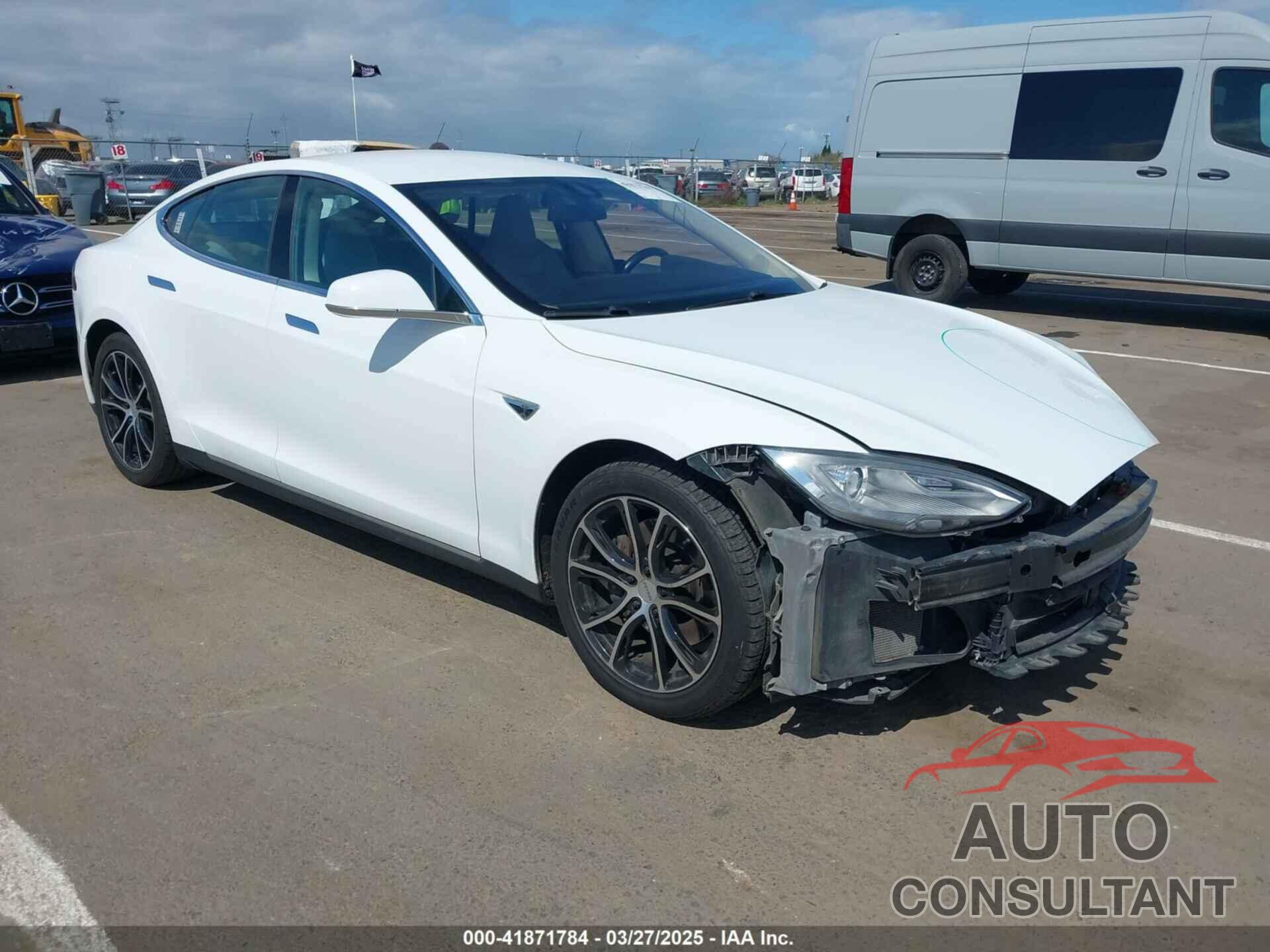 TESLA MODEL S 2014 - 5YJSA1H10EFP56526