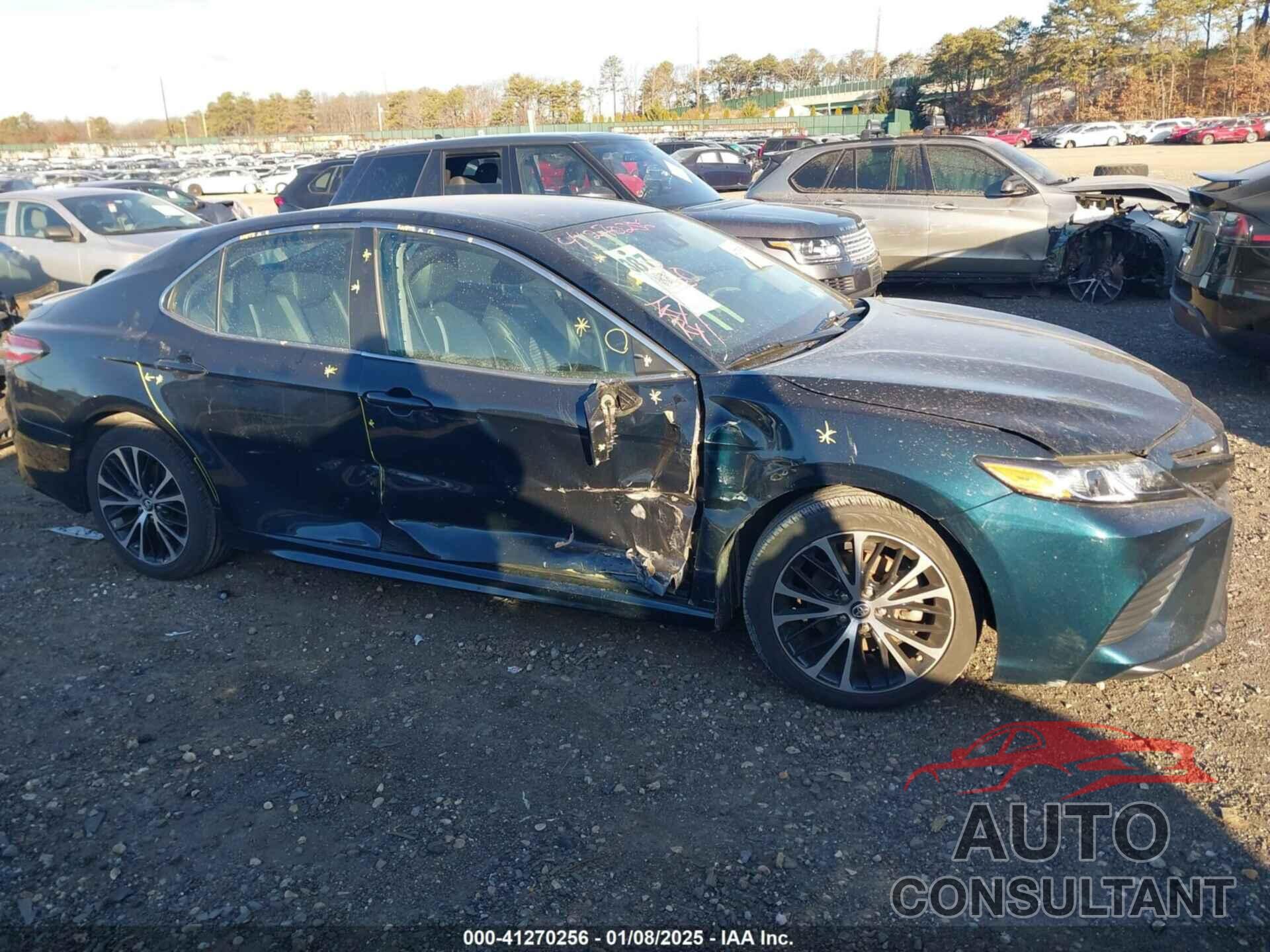 TOYOTA CAMRY 2019 - 4T1B11HK0KU847979
