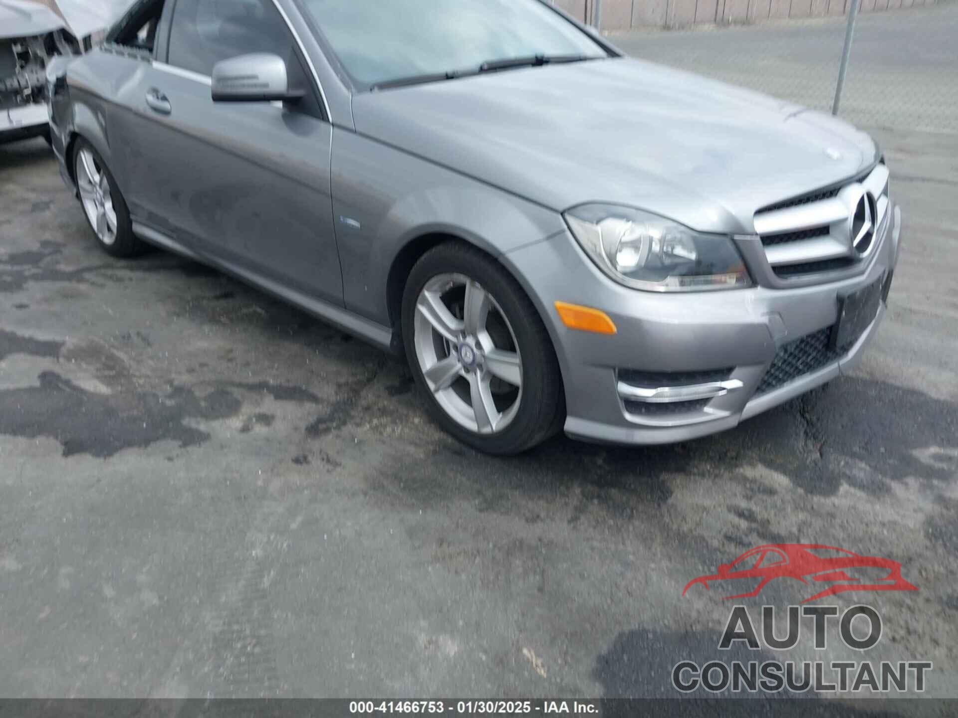 MERCEDES-BENZ C 250 2012 - WDDGJ4HB1CF796936
